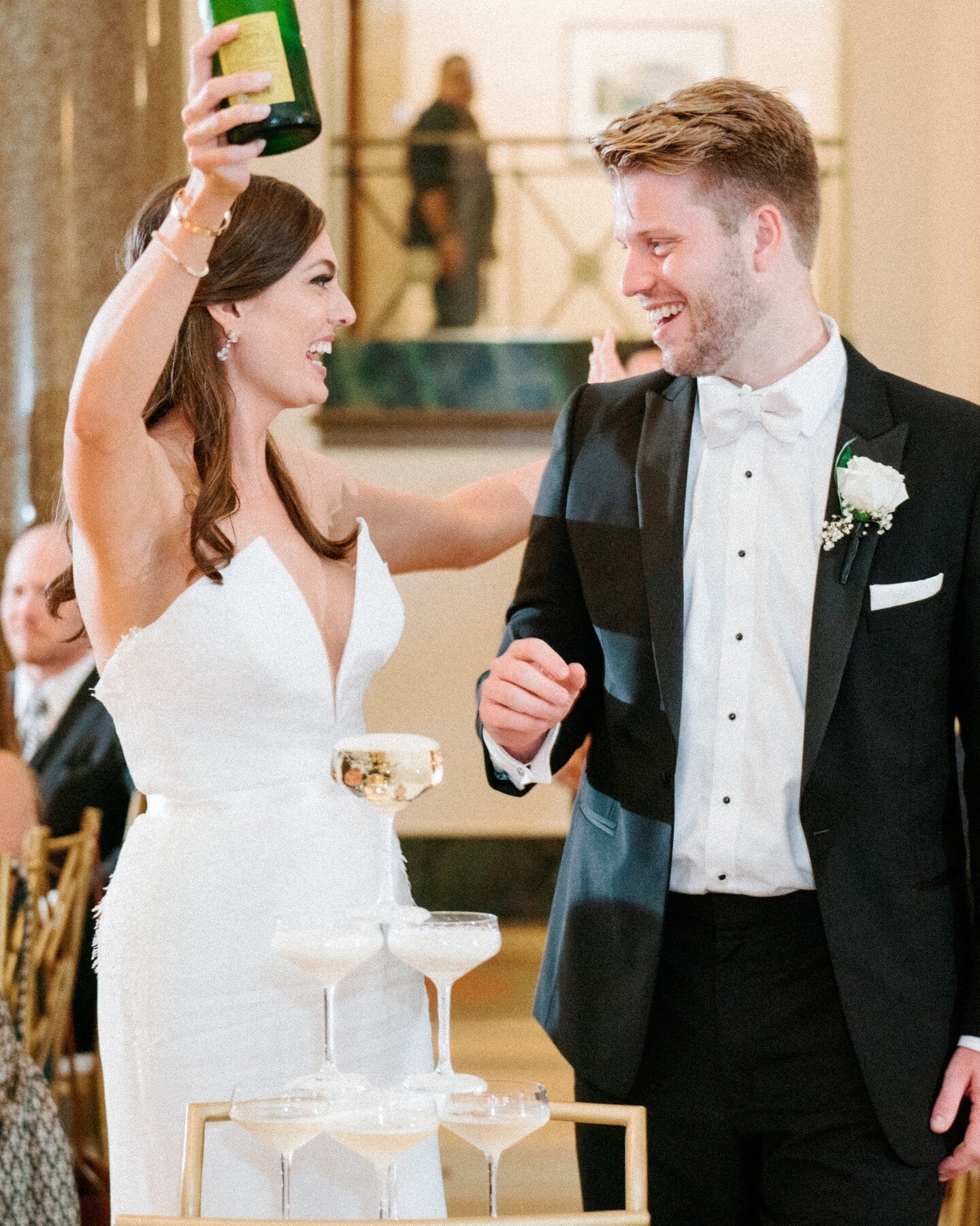 Hot take&hellip; Champagne towers &gt; cake cuttings! 

Not that you can&rsquo;t do both! But if cake is not your thing, this can be way more fun and festive! 

📸: @audrawrisleyassociates 

#champagne #toast #weddingtoast #champagnetower #weddingdet