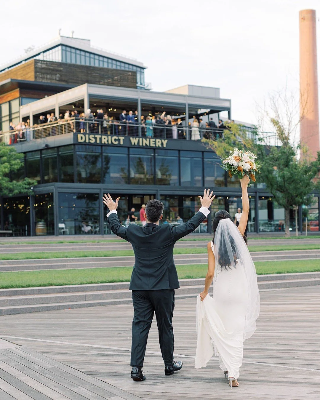 Heading back to the gorgeous District Winery today to celebrate another amazing couple- looking forward to a wonderful DC wedding with AMAZING weather (finally- please, we&rsquo;ve had enough rain and cold for all of 2026)! 😎☀️💒💍🍾

📸: @lverphoto