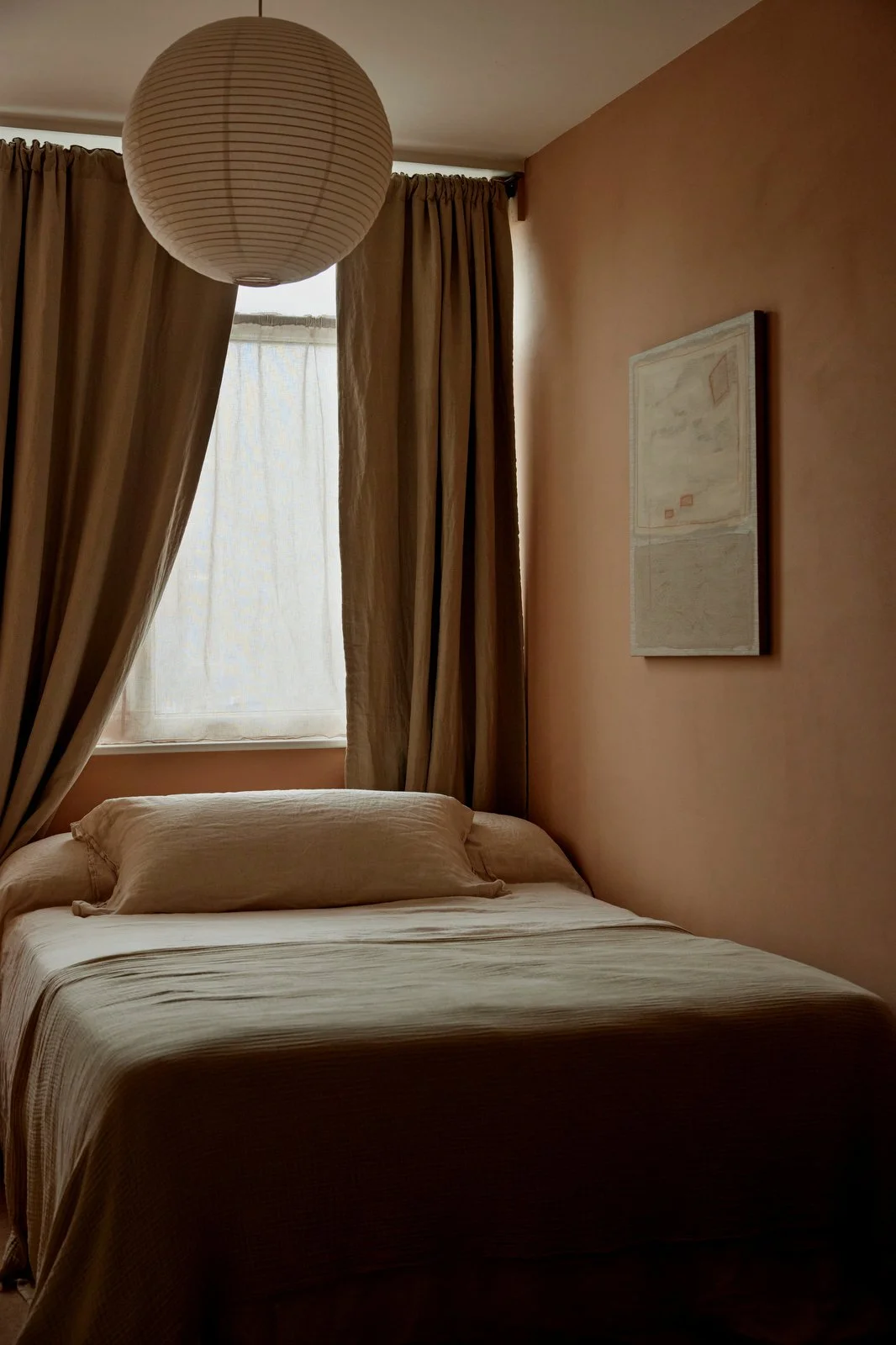 NINA LILLI HOLDEN_HOME_LOWRES_17.JPG