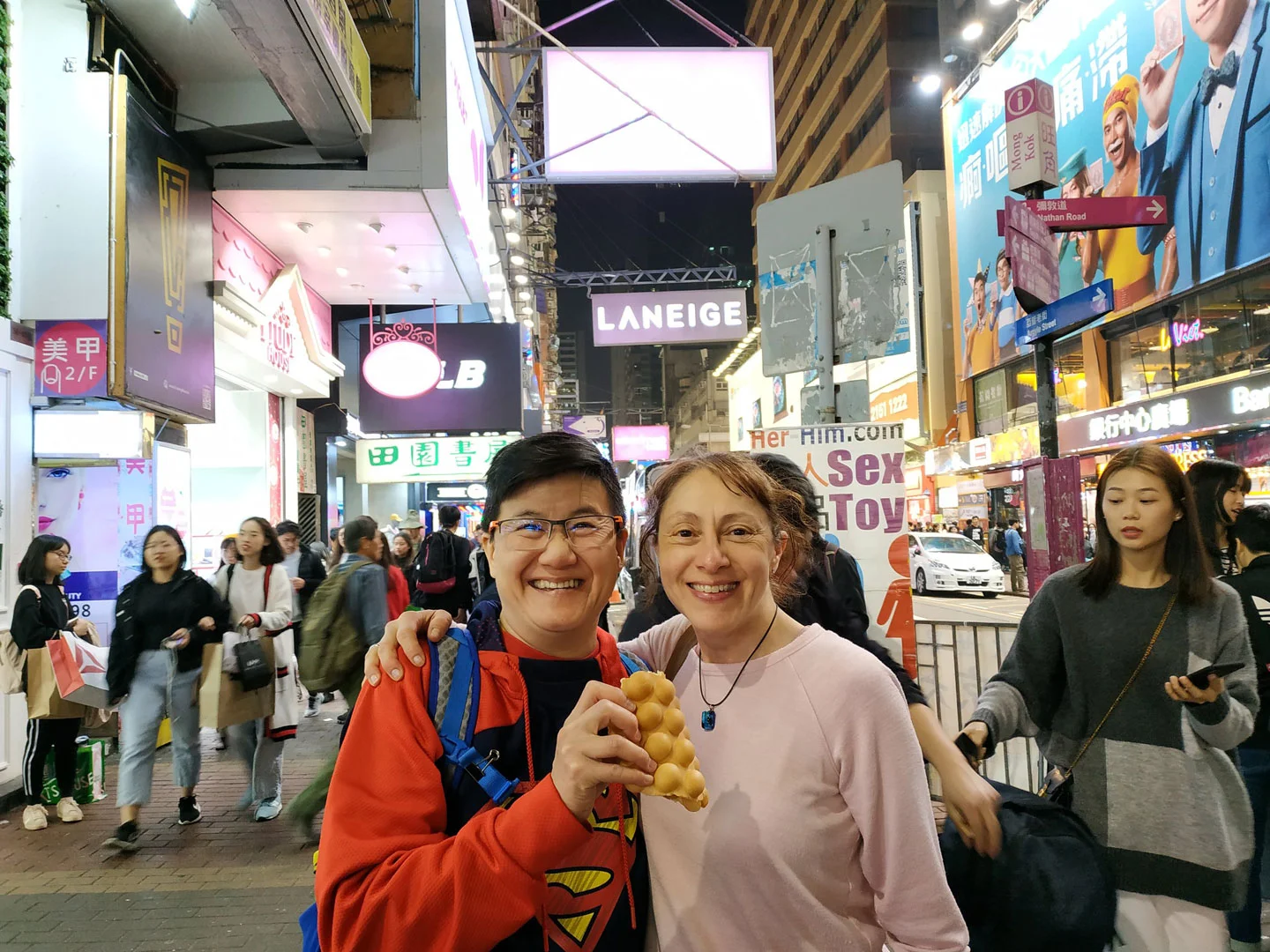 hello-hong-kong-night-tour-visitors9.jpg