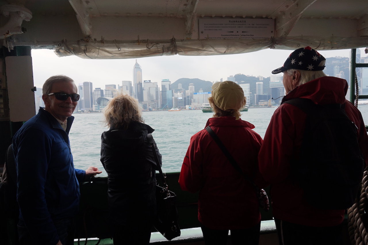 hello-hong-kong-airport-layover-tour-visitors3.jpeg