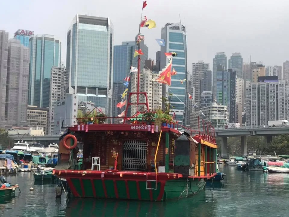 Visit the floating temple on your Hong Kong city tour bus