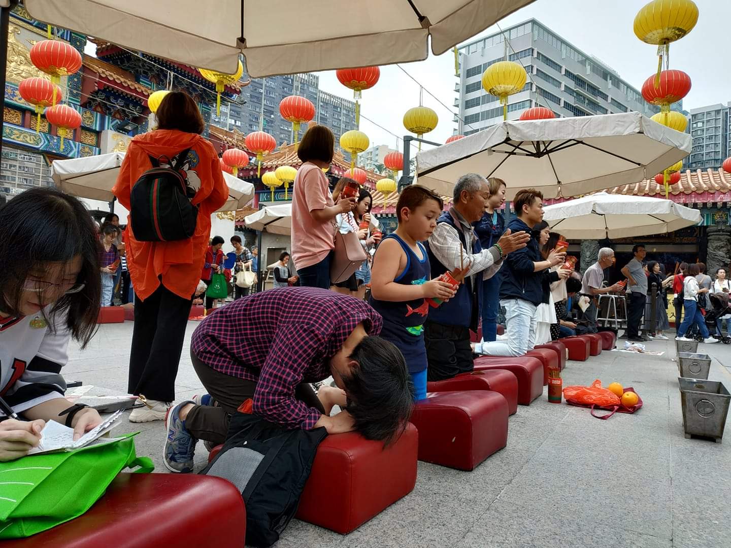 Experience Kau Chim on your Hello Hong Kong day tours