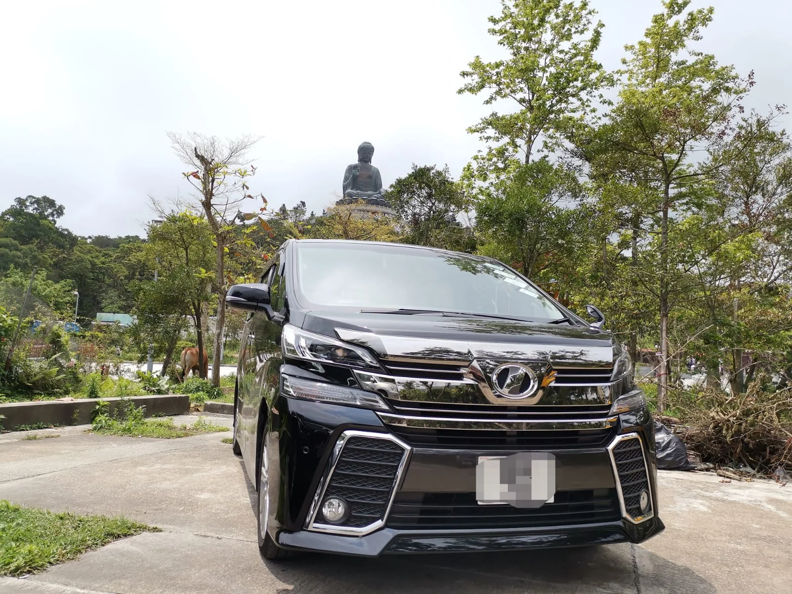 ease of transport with Hello Hong Kong Airport transfer service