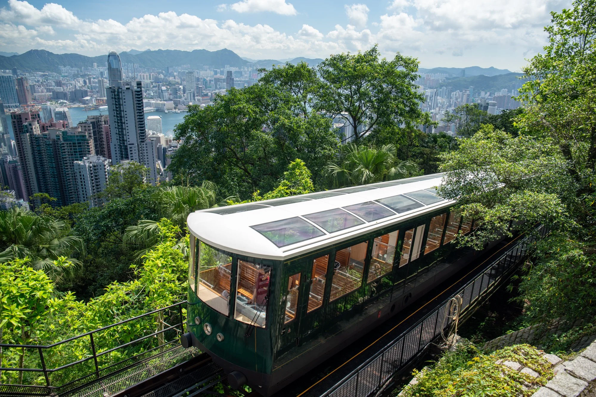 Hello-hong-kong-custom-tour-peak-tram.jpg
