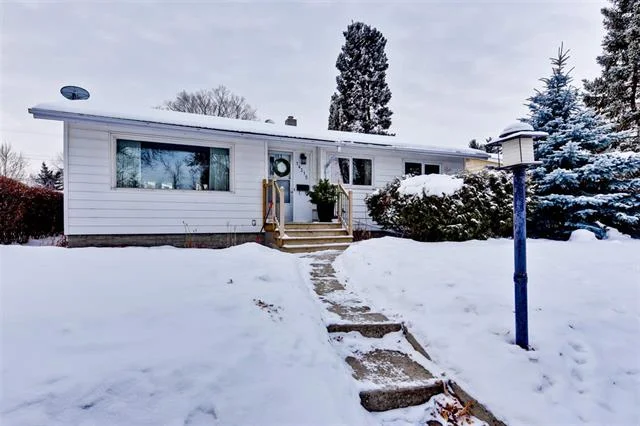 Grovenor, $399,900