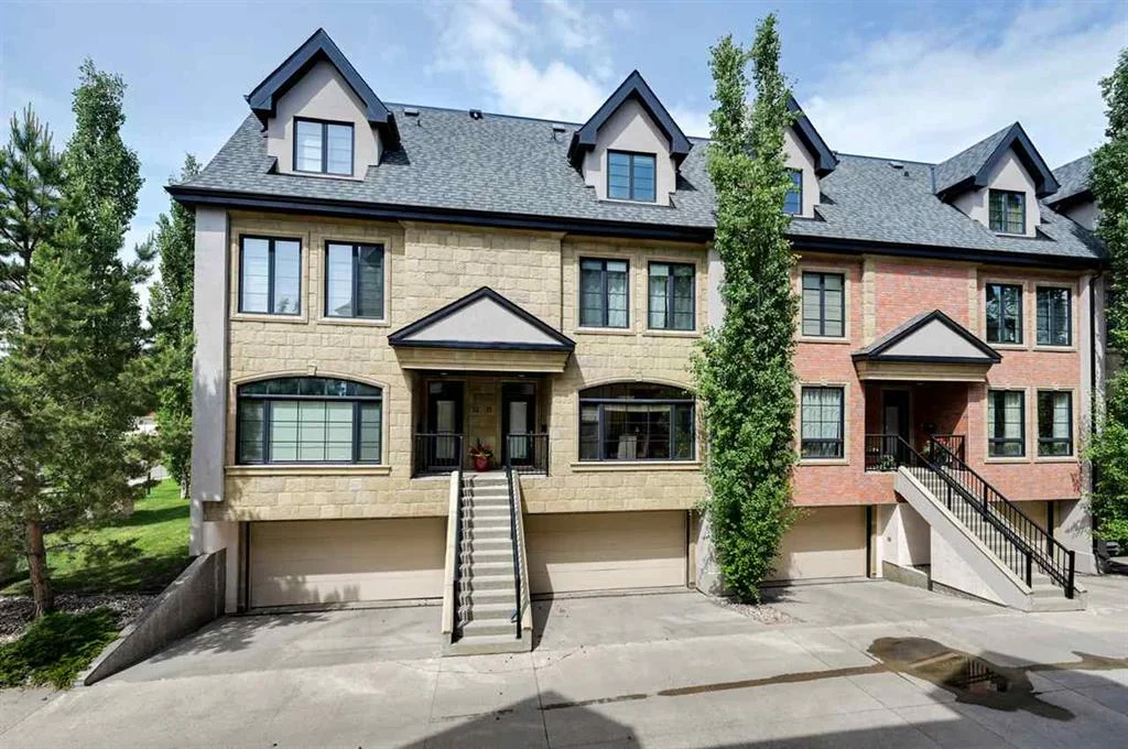 Crestwood - West 43rd,  $599,000