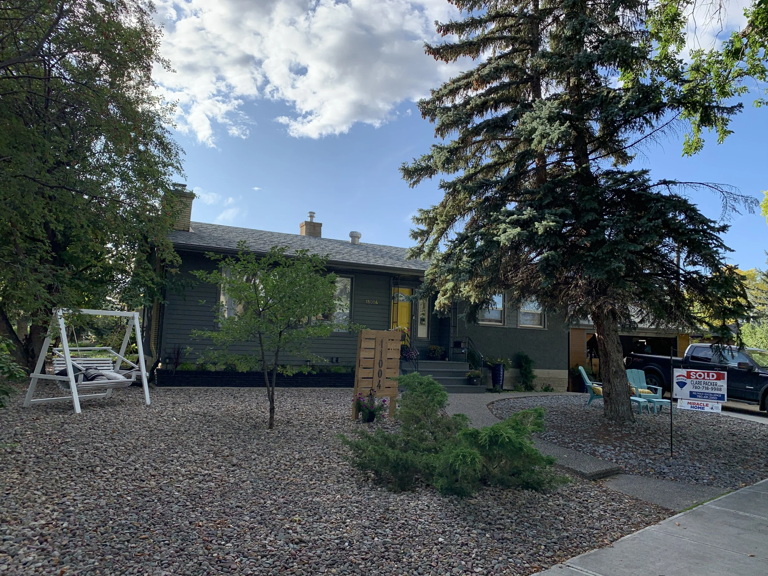 North Glenora,  $498,000