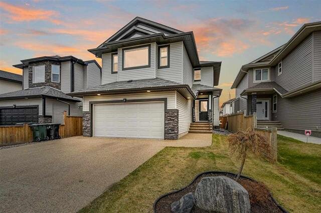 Harvest Ridge - Spruce Grove, $424,900
