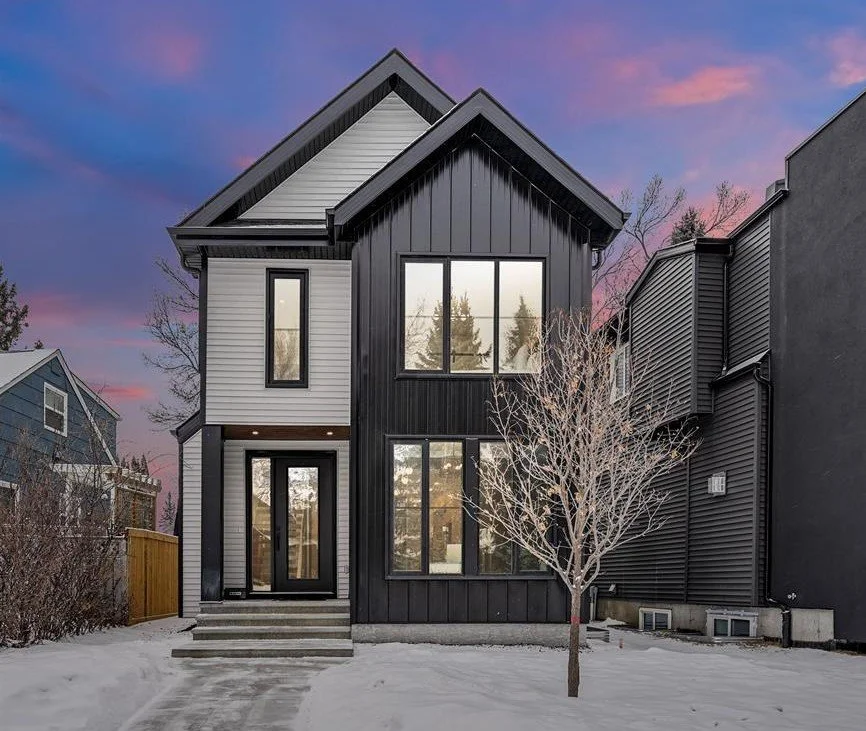 Crestwood, $885,000