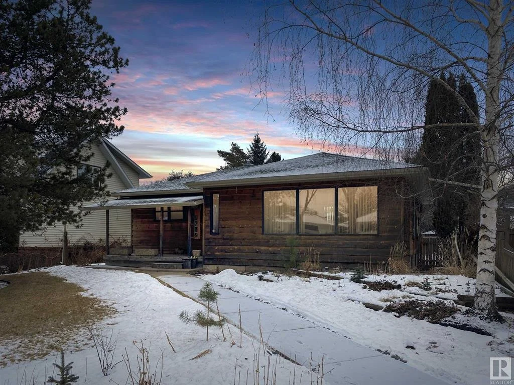 Crestwood, $649,900 