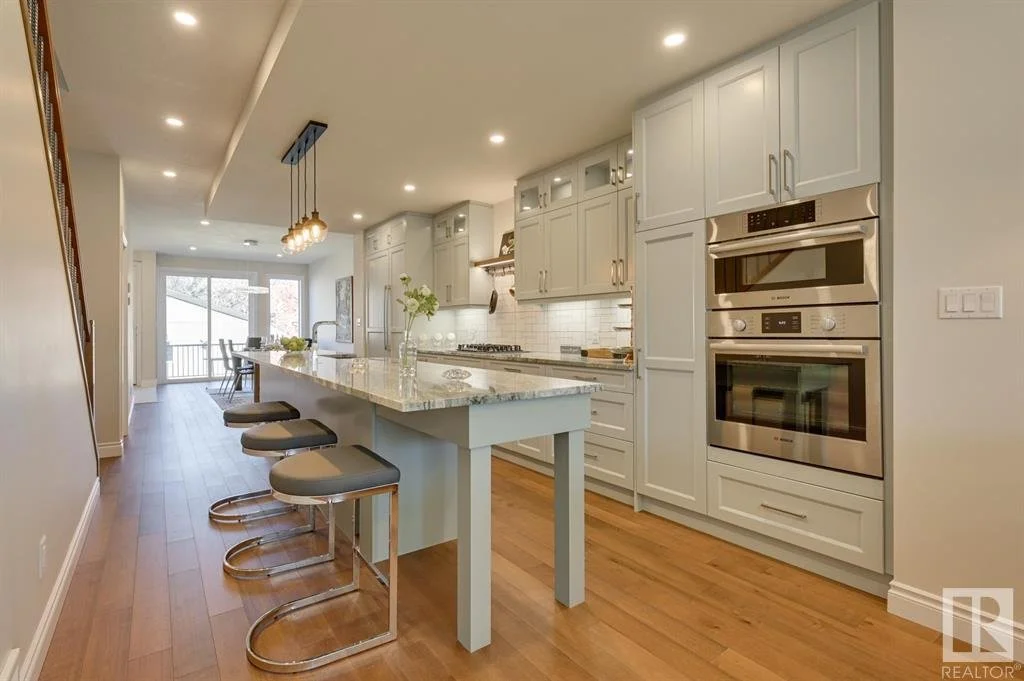 Glenora, $874,900