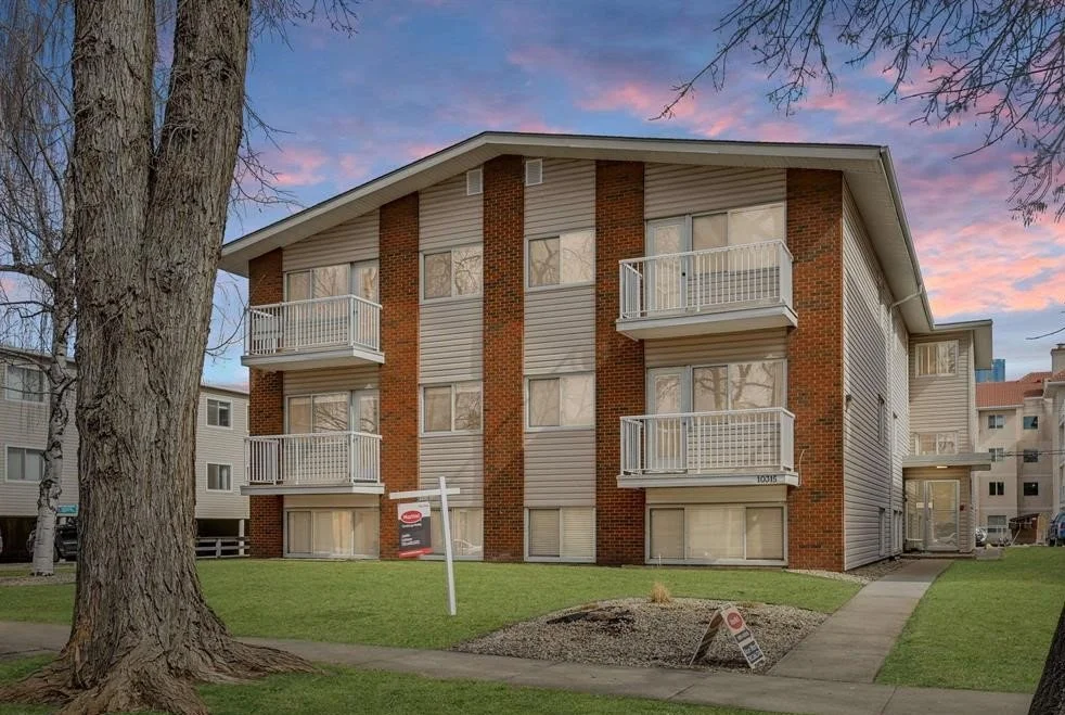Oliver - Vintage Manor, $149,900