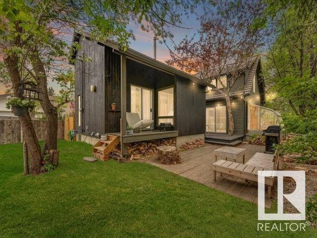 Crestwood $639,000