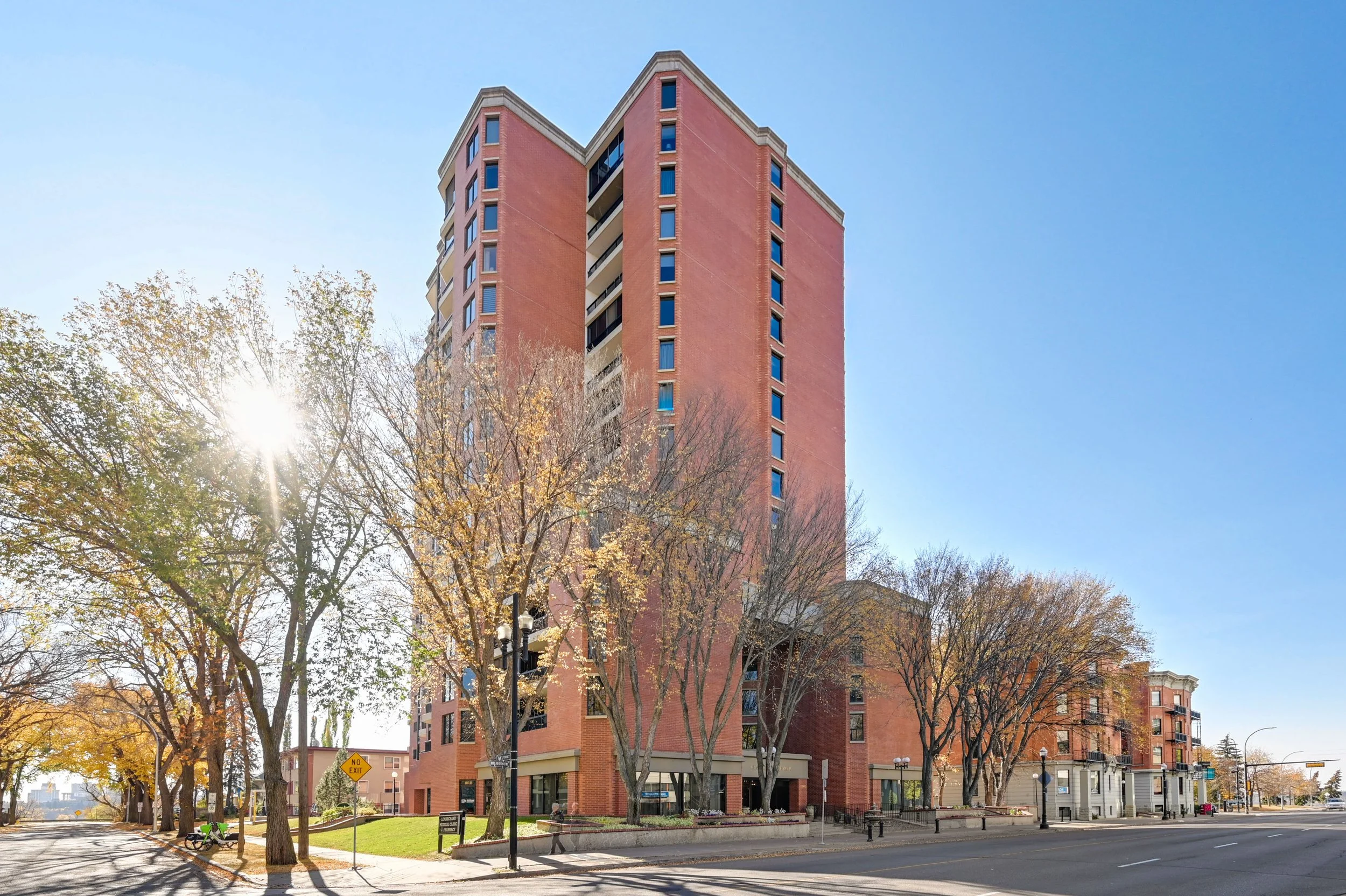 Oliver $575,000