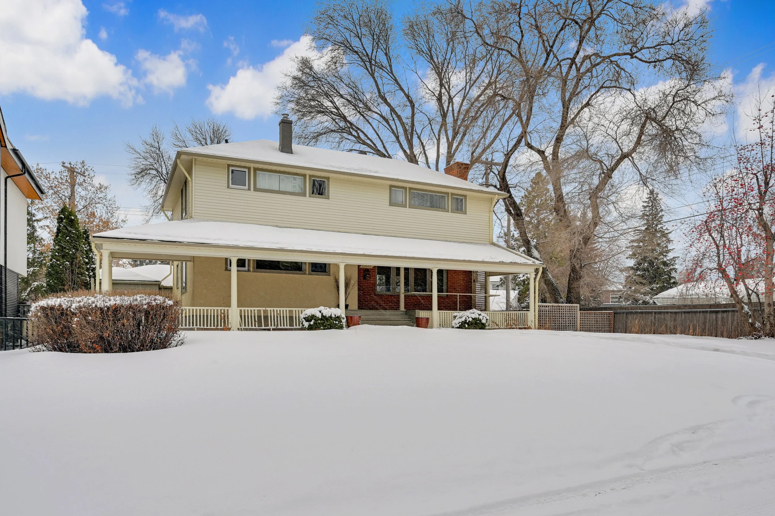 Glenora $799,000
