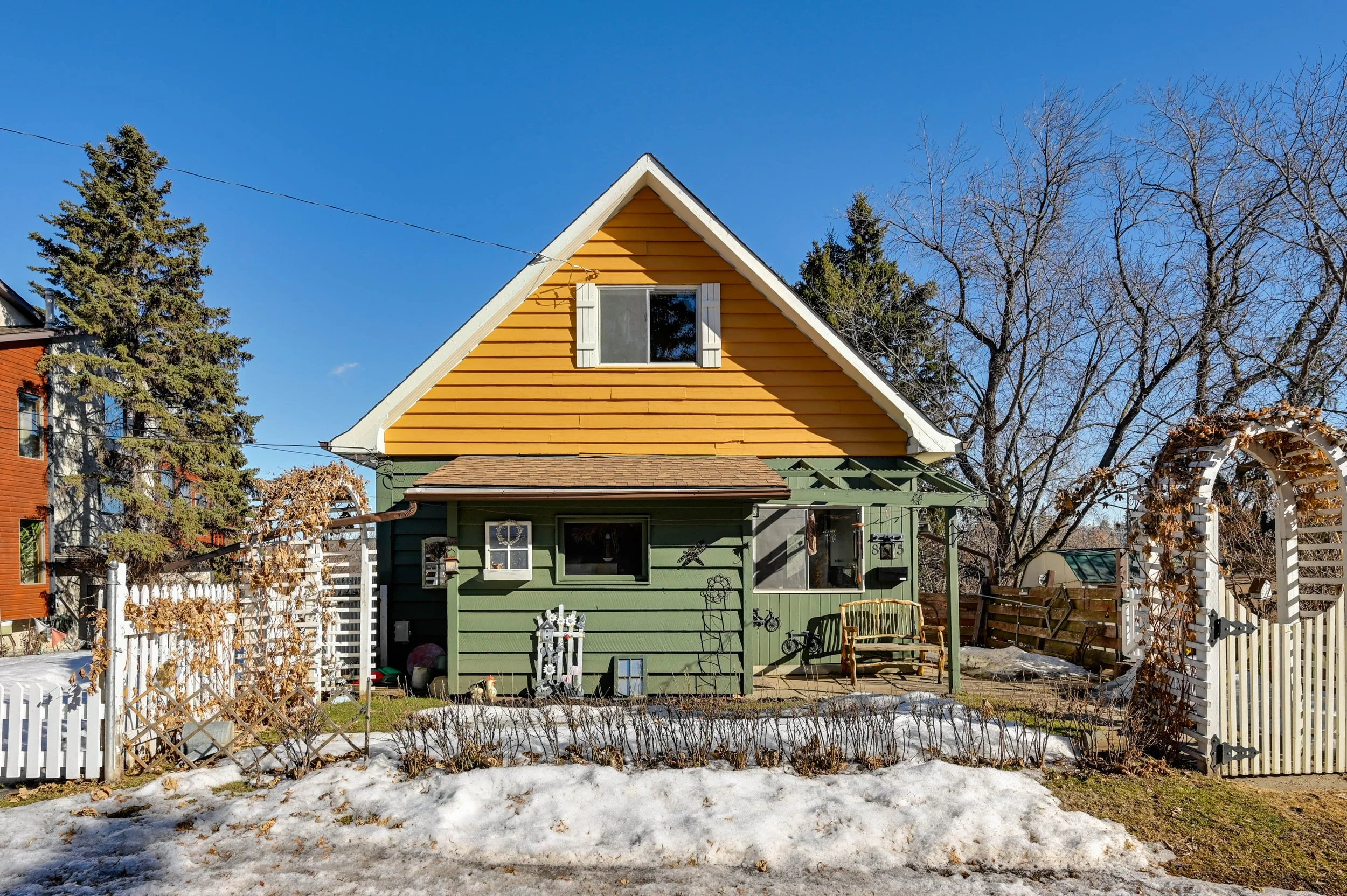 Strathcona $499,000