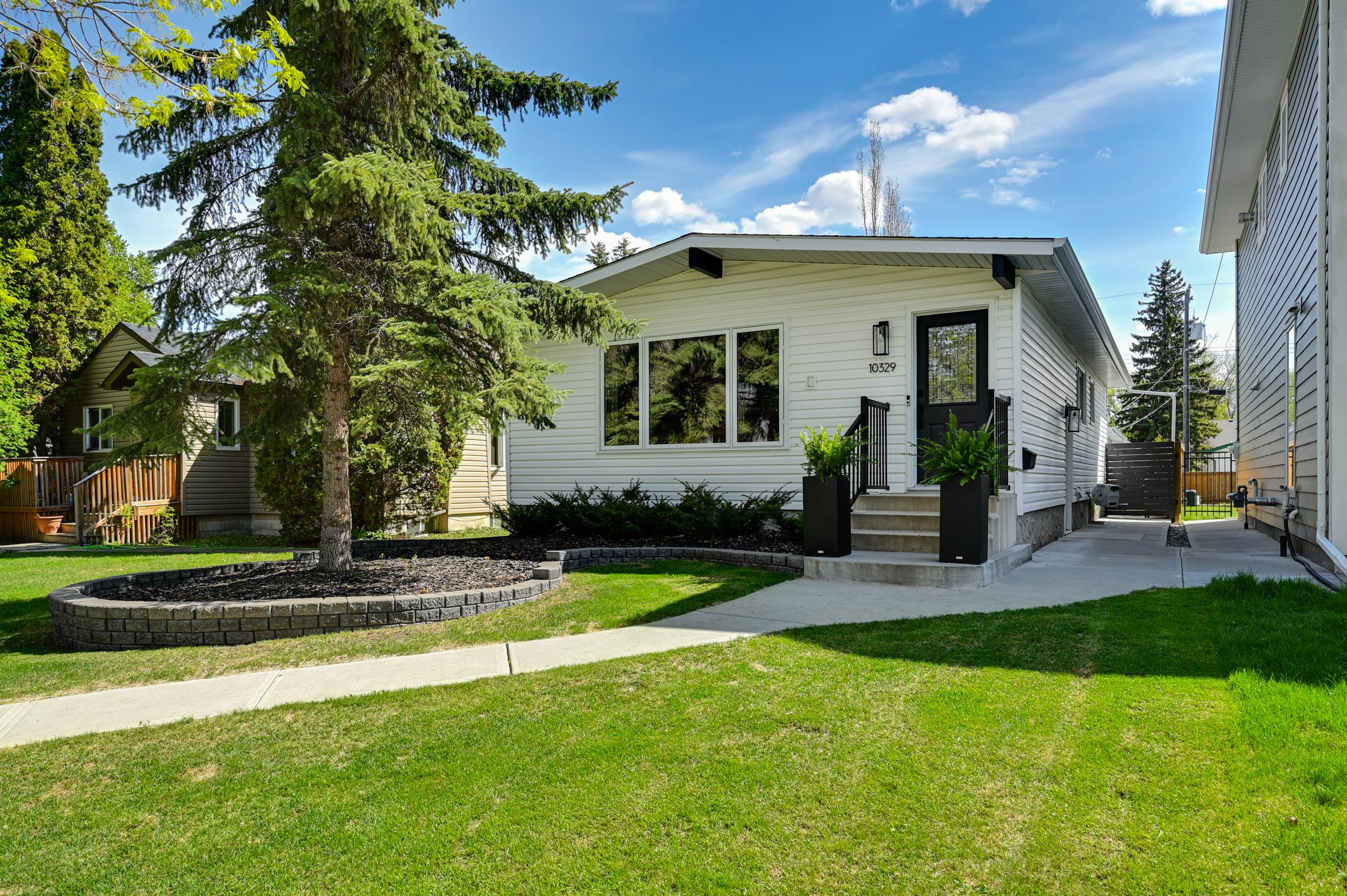 Grovenor $574,800