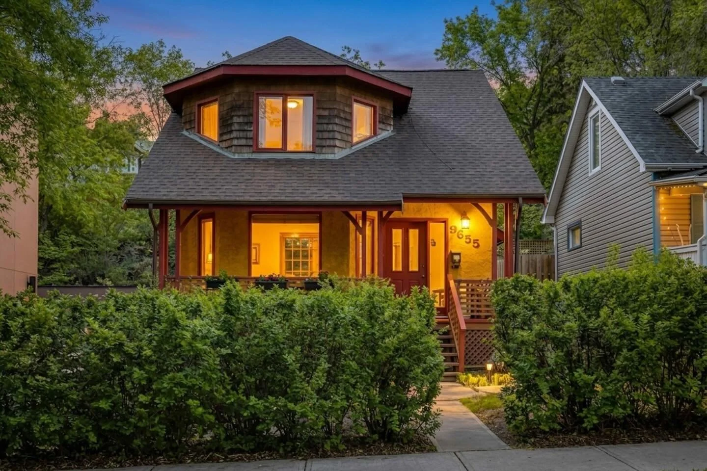 POV: You just found the house. 🌱

Tucked into the trees and surrounded by the natural beauty of Mill Creek Ravine, this hidden gem feels more like a storybook retreat than a city home. Imagine morning coffee on your front porch overlooking the fores