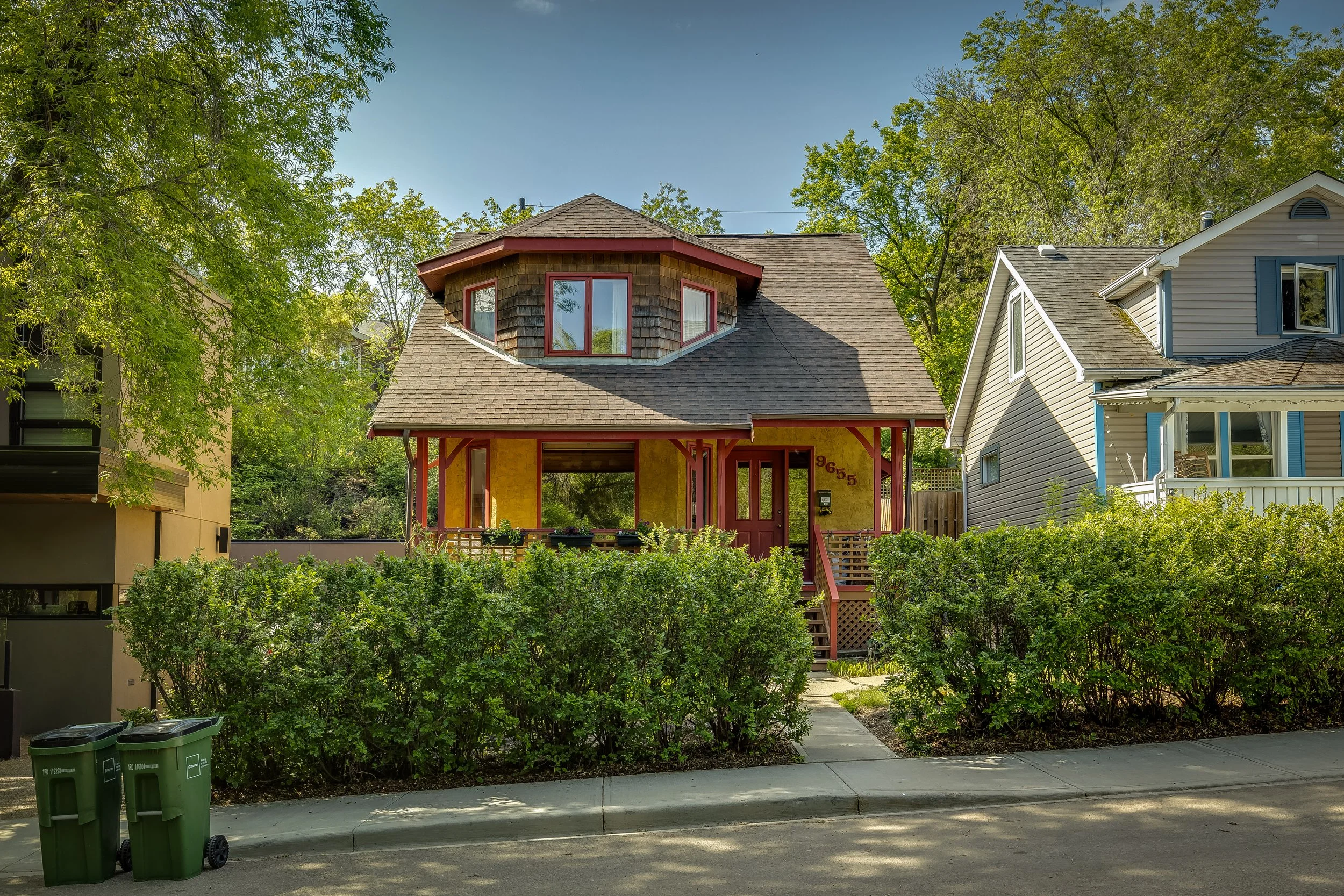 Strathcona $699,900