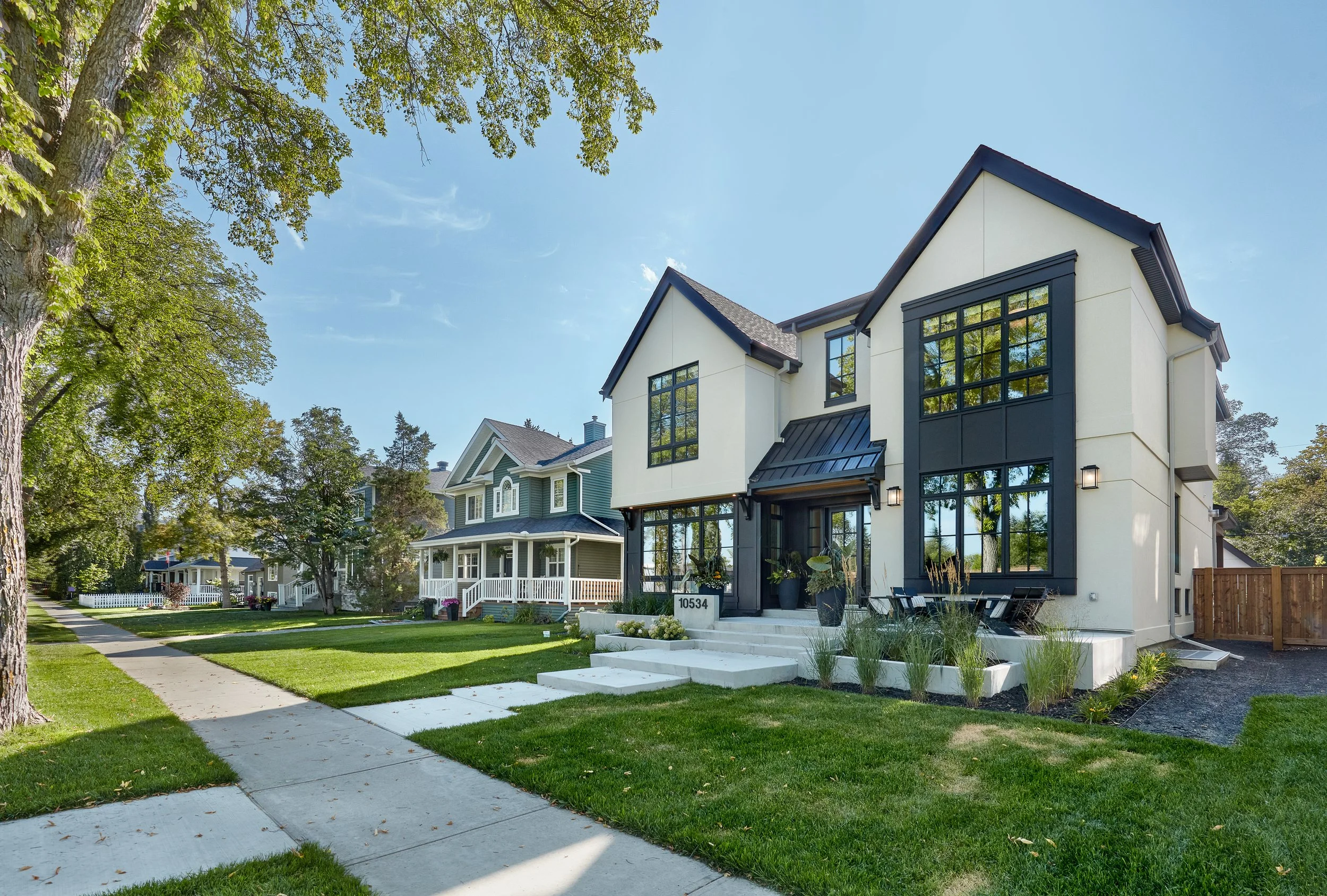 Glenora $2,798,000