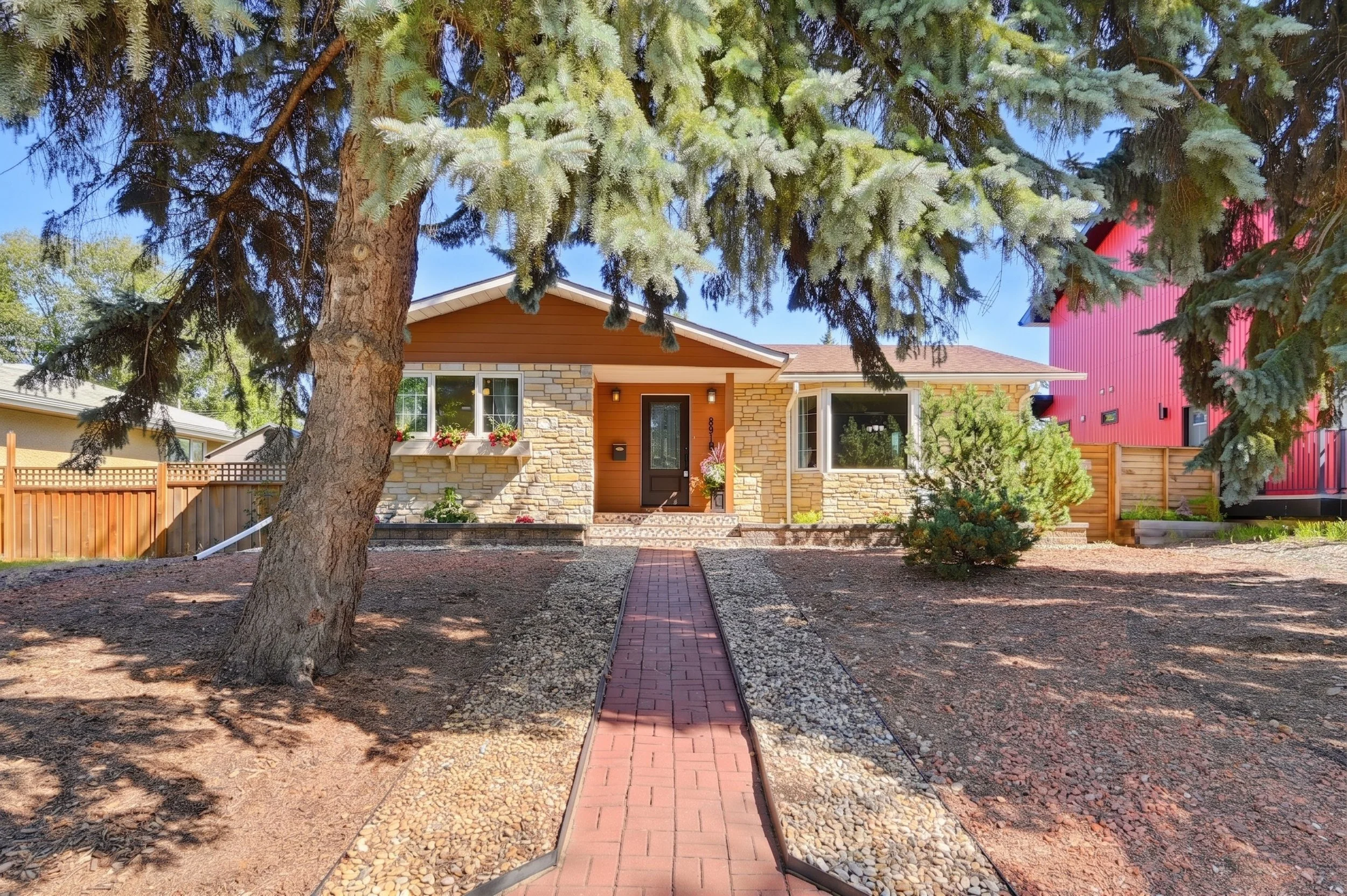 Parkview $585,000