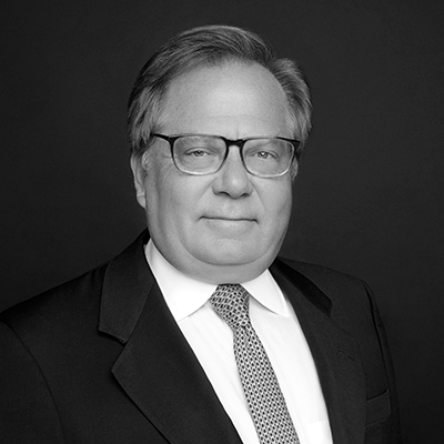 glenn-koach-bw.png