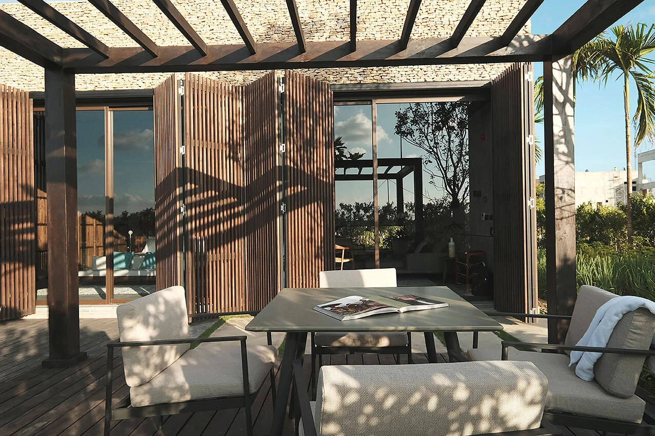VillaB1-pergola.jpg