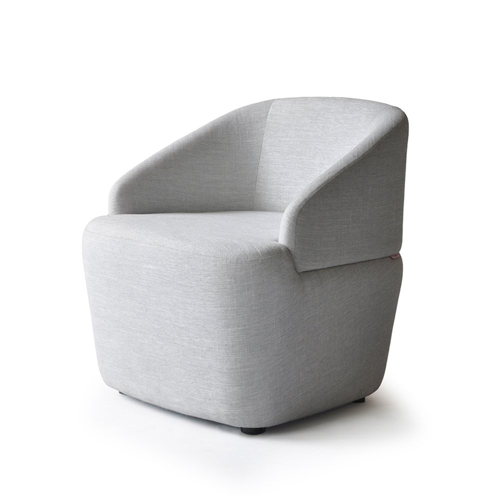 ELSA ARMCHAIR