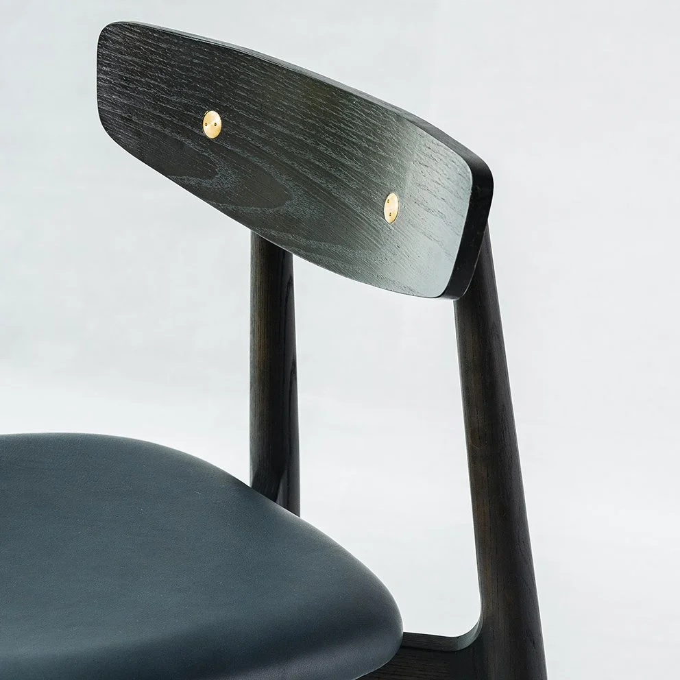 8 Caugie dining chair_bk.jpg