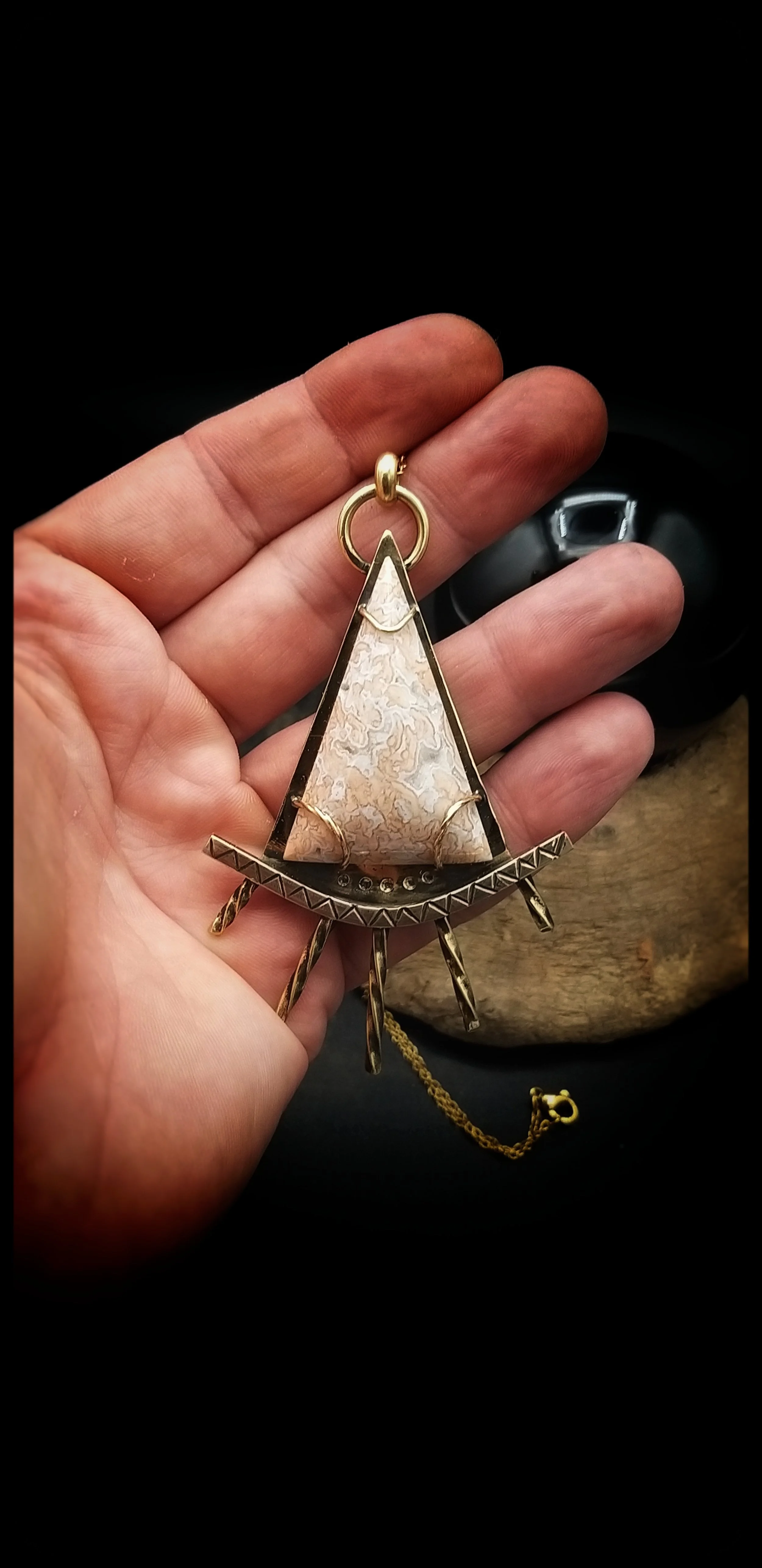 collier agate, bijoux créateur, bijoux fait main, bijoux artisanaux, bijoux uniques, bijoux créateur fait en france