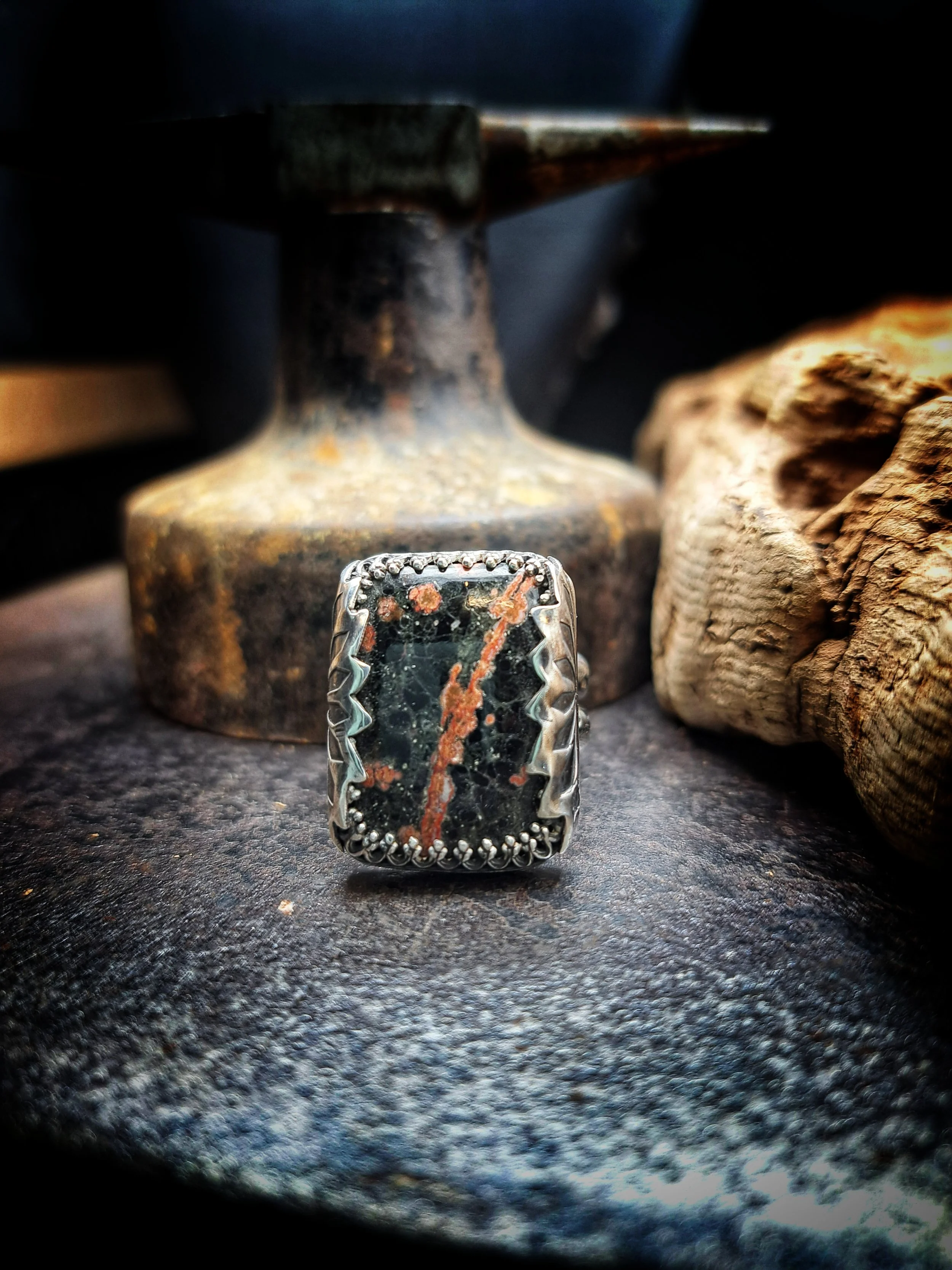 bague argent 950 obsidienne fleurie, bijou unique fait main en France, bijoux créateurs