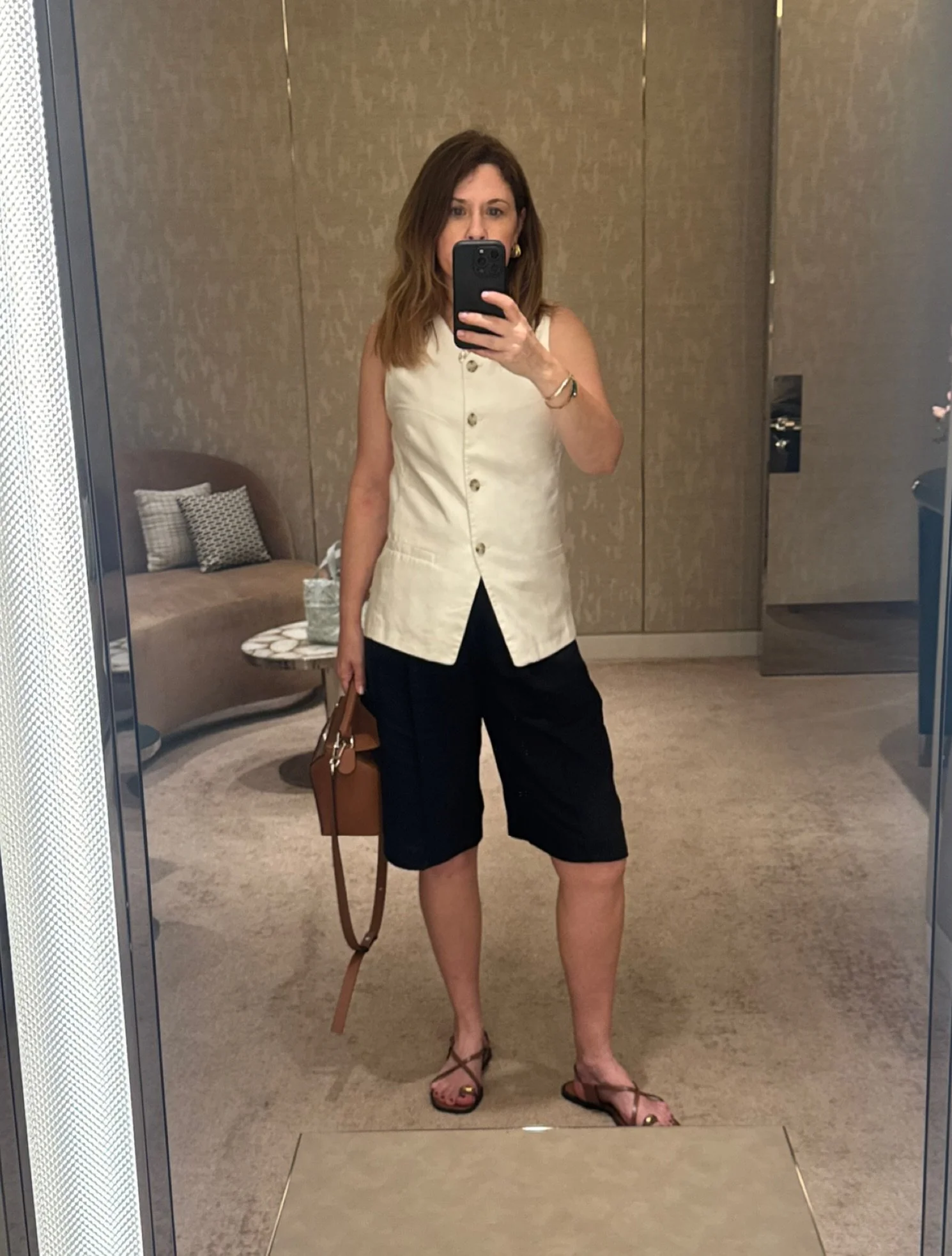 A few 📸 from the other week in the private styling room.

Every client&rsquo;s purchases are carefully outfitted in a style following the appointment. Making getting dressed each day effortless and ensuring everything works together seamlessly.

And