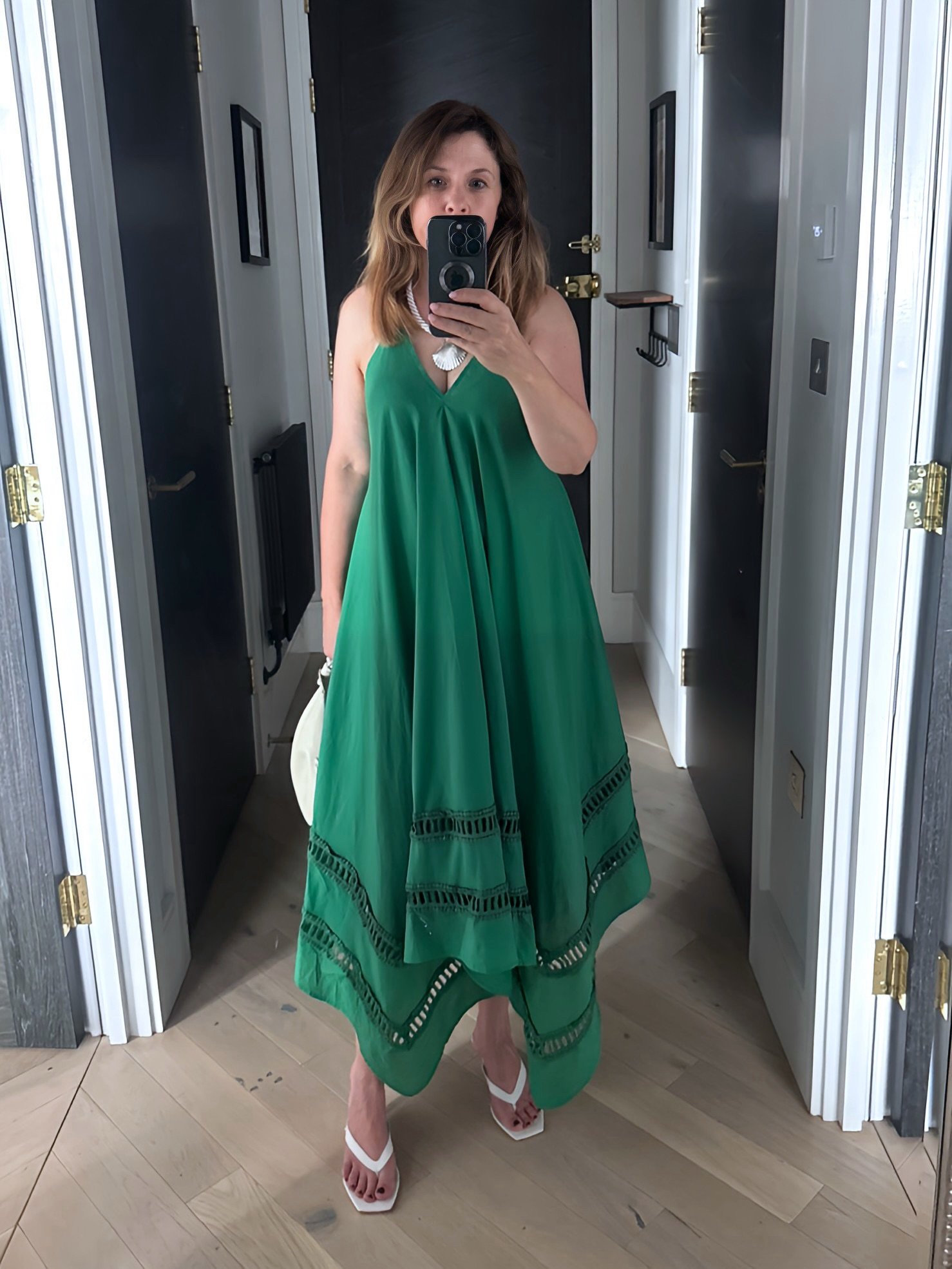After spending most of the heatwave in long shorts, I thought I&rsquo;d change things up with a couple of dresses. 👗 If you&rsquo;d like the details, just send me a DM.

What have you found yourself wearing most this summer? 🥵🌞

#PersonalStylistLo