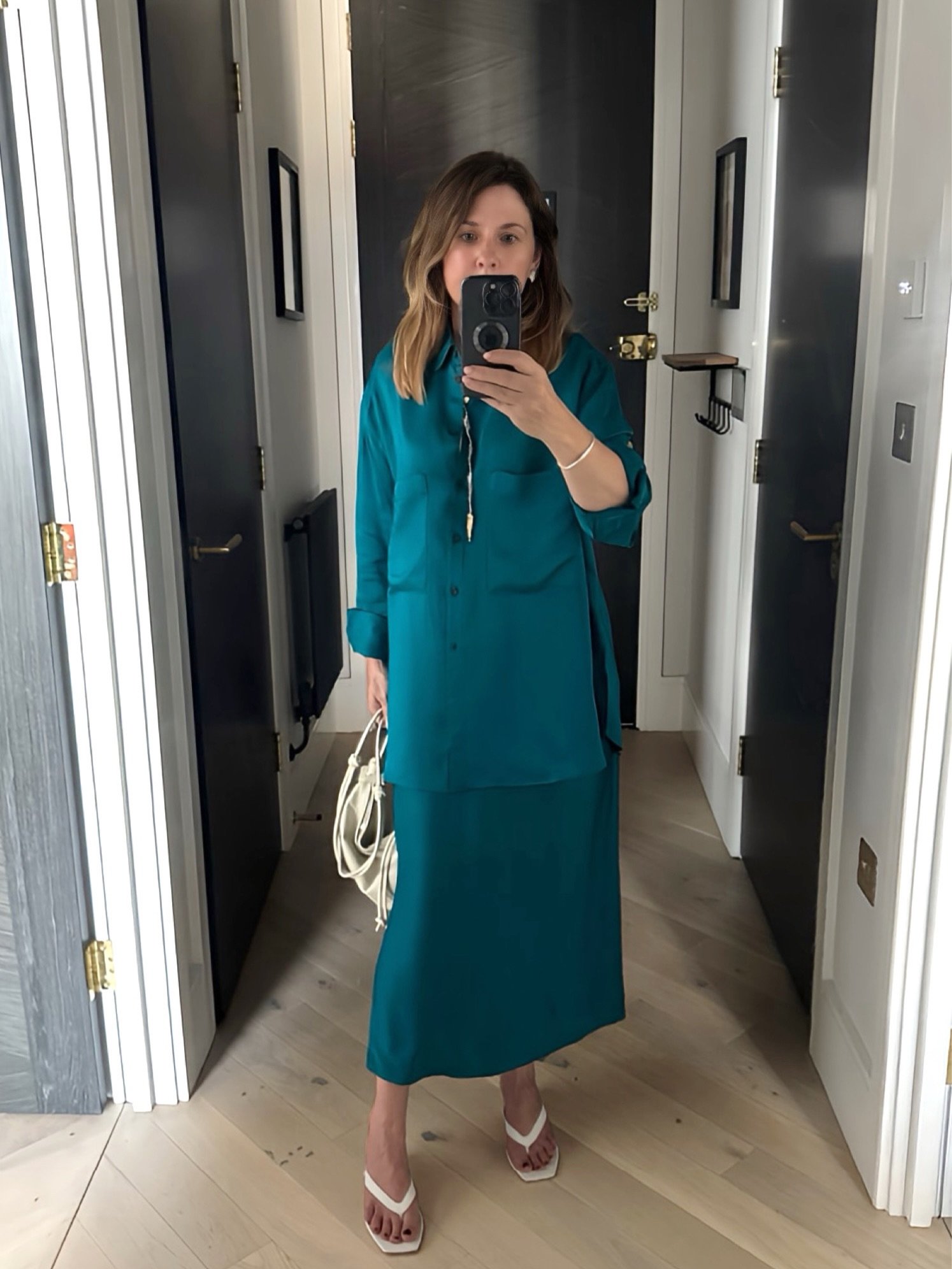 Last week was a mix of coming back from holiday in Tossa de Mar, a beautiful tiny town not far from Barcelona. Then straight back into it with a personal shopping appointment in London and a wardrobe edit/colour analysis the next day.

I&rsquo;m also