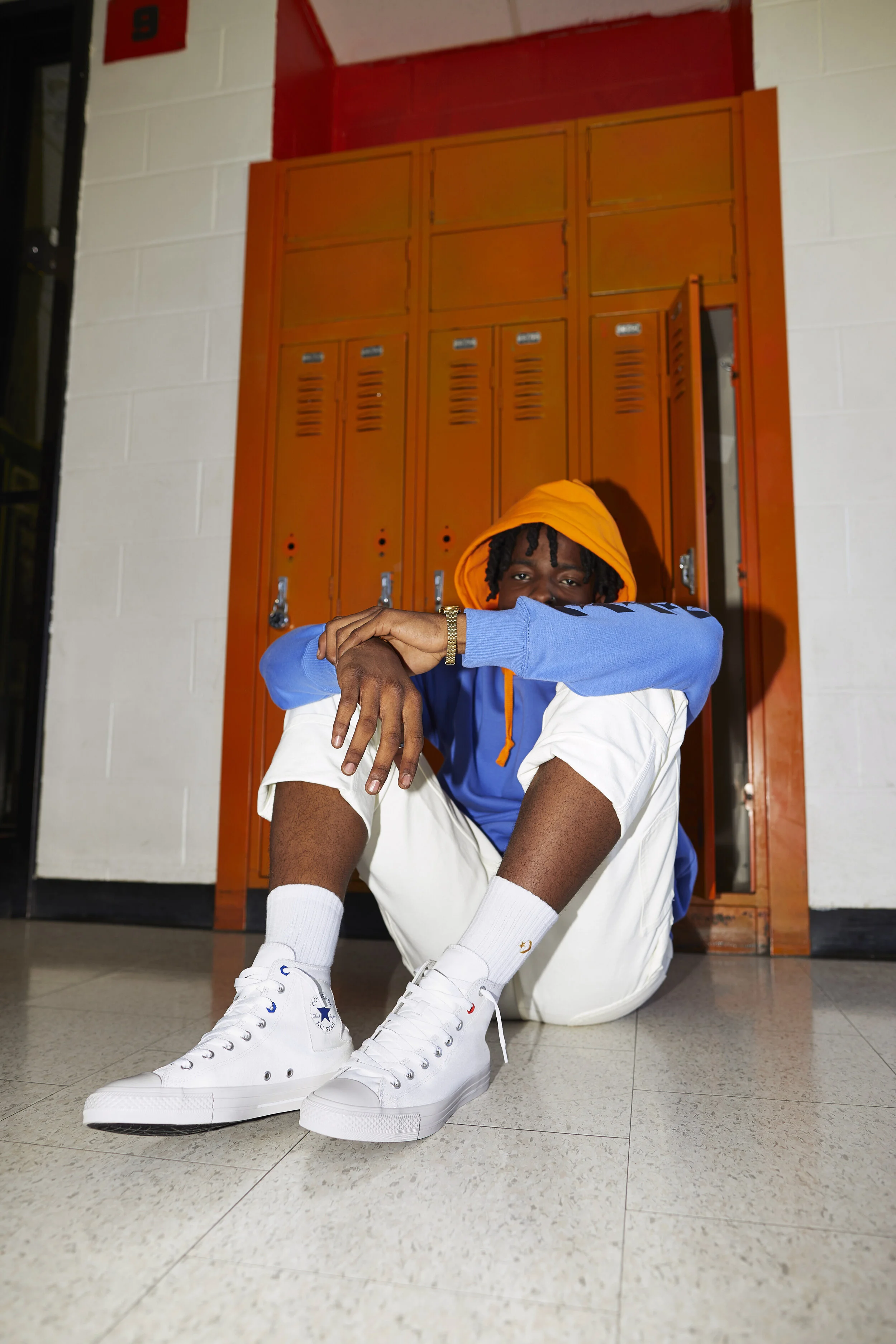 FA19_ChuckTaylorAllStar_FlightSchool_Hi _White_FullBody_165051C.jpg