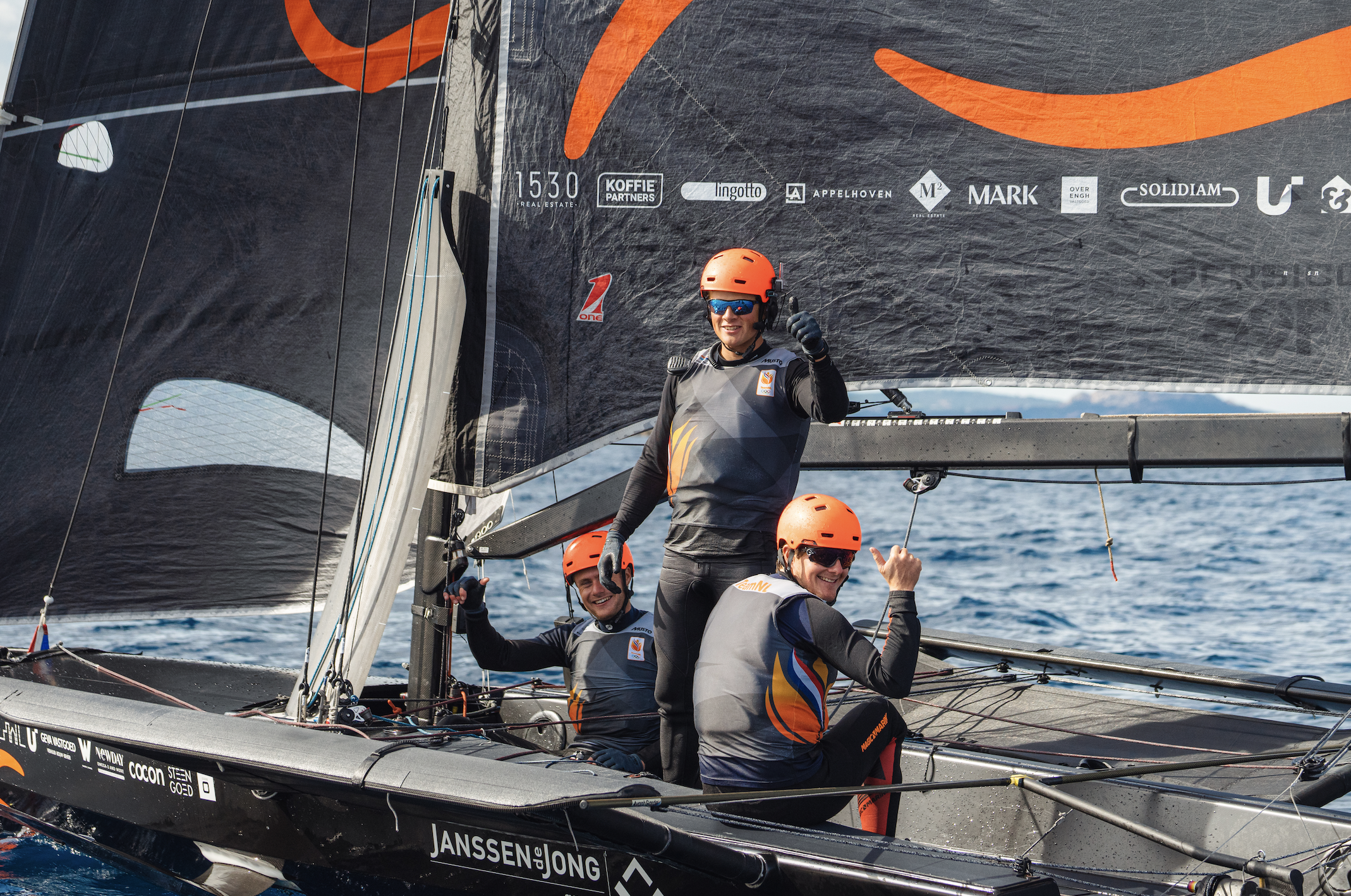 Tevreden gezichten na een training in Porto Cervo eerder deze maand. Met v.l.n.r. : Robin Becker, Scipio Houtman, Lars van Stekelenborg. Fotograaf: Marcello Chiodino.