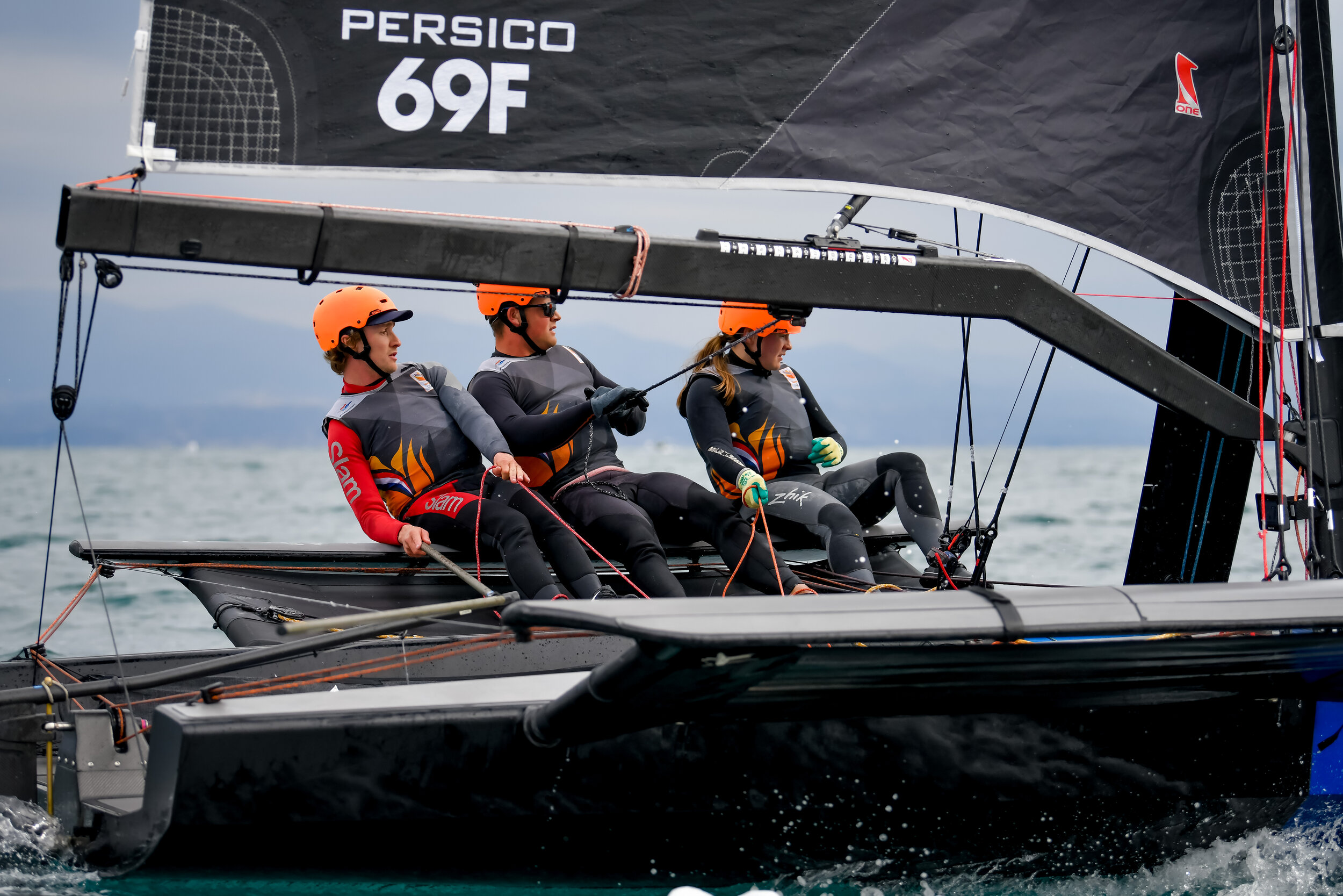 Team DutchSail - Janssen de Jong naar finale Youth Foiling Gold Cup