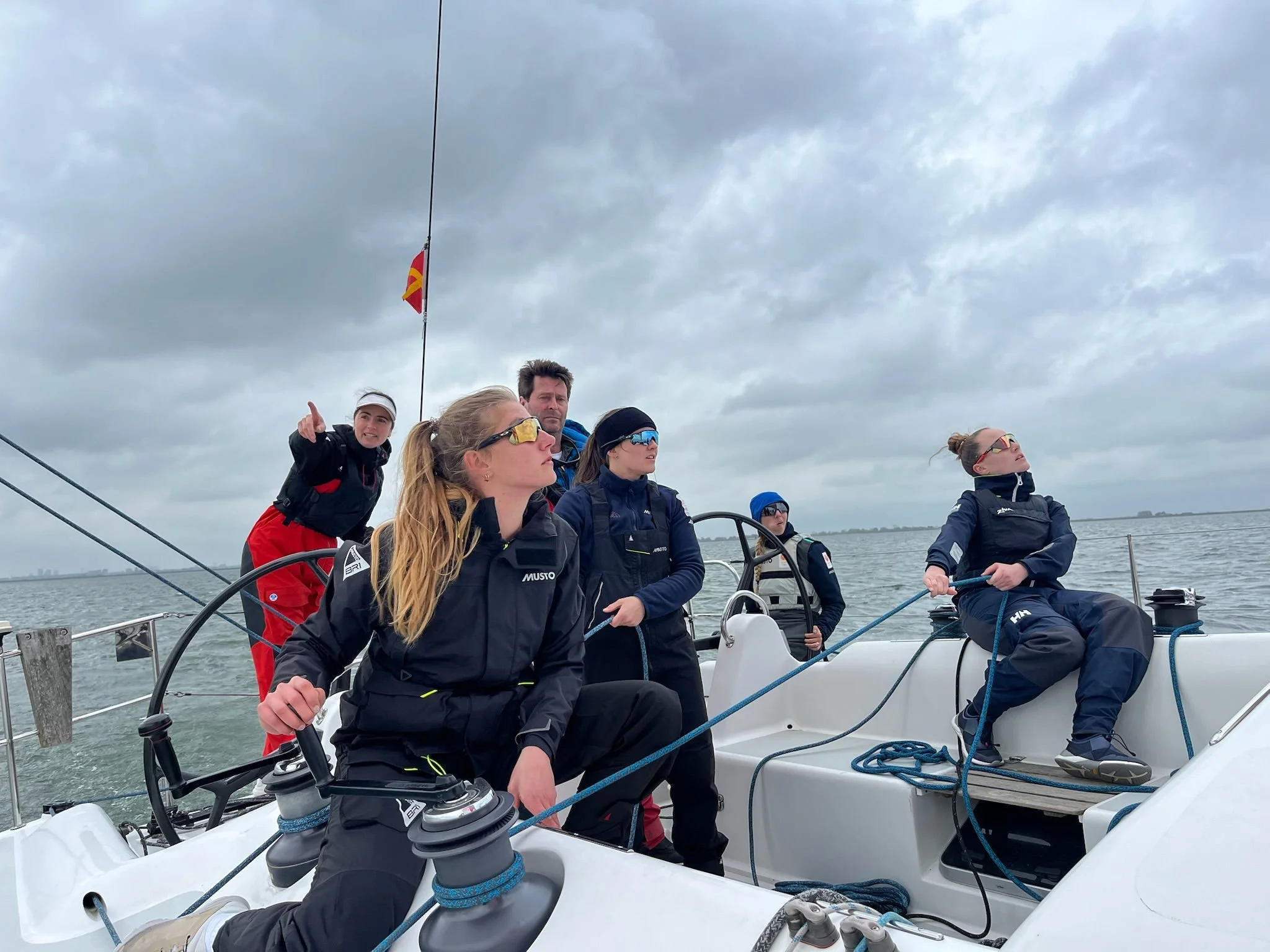 Sterke trainingsstart voor Team DutchSail op weg naar Women’s International Championship 2026
