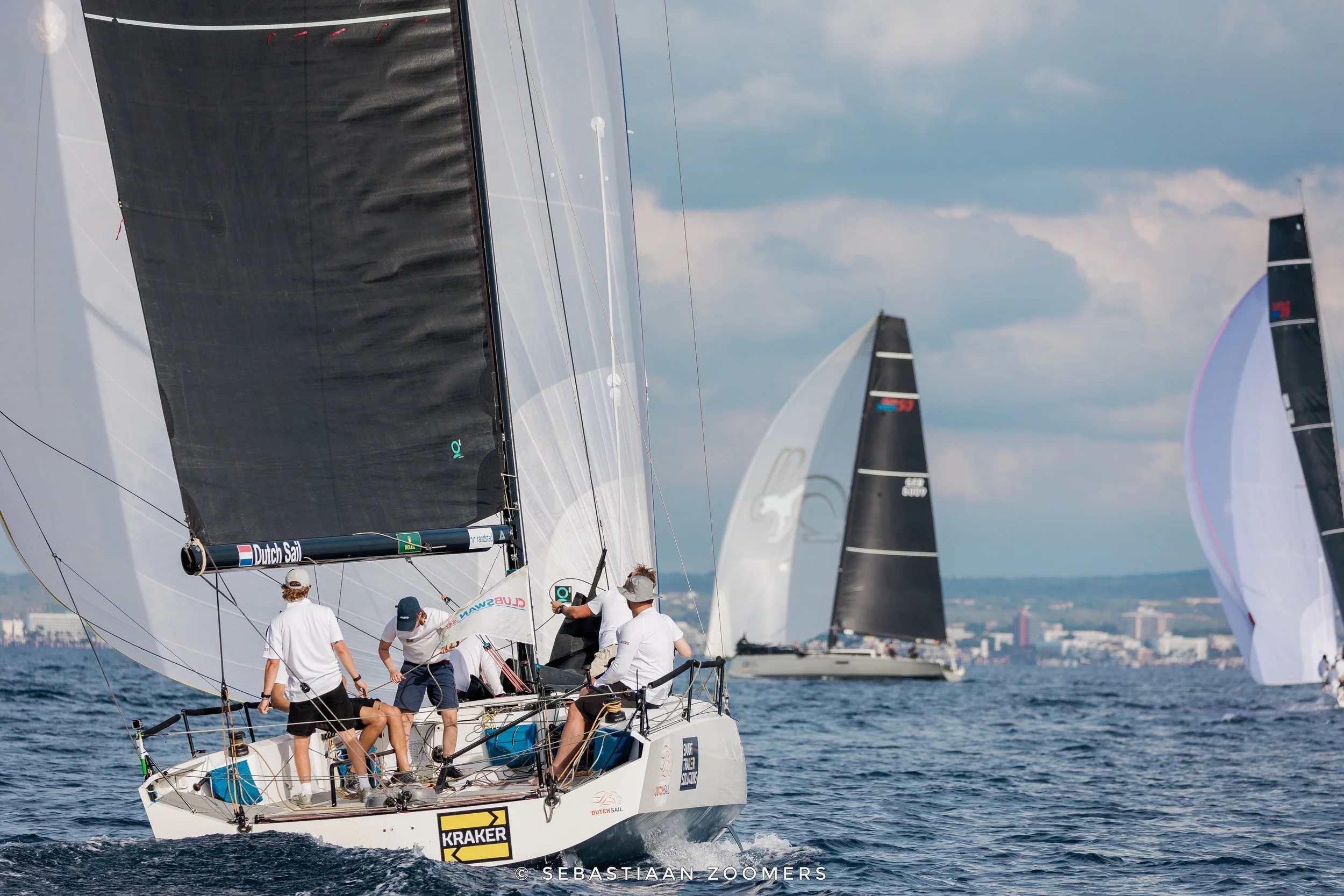 Valentijn Zoomers kijkt terug op geslaagd debuutjaar in ClubSwan voor Team DutchSail