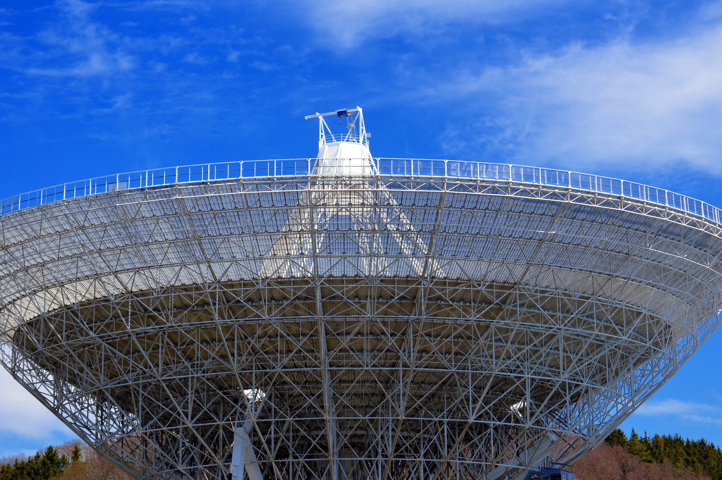 air-broadcast-antenna-architecture-414812.jpg