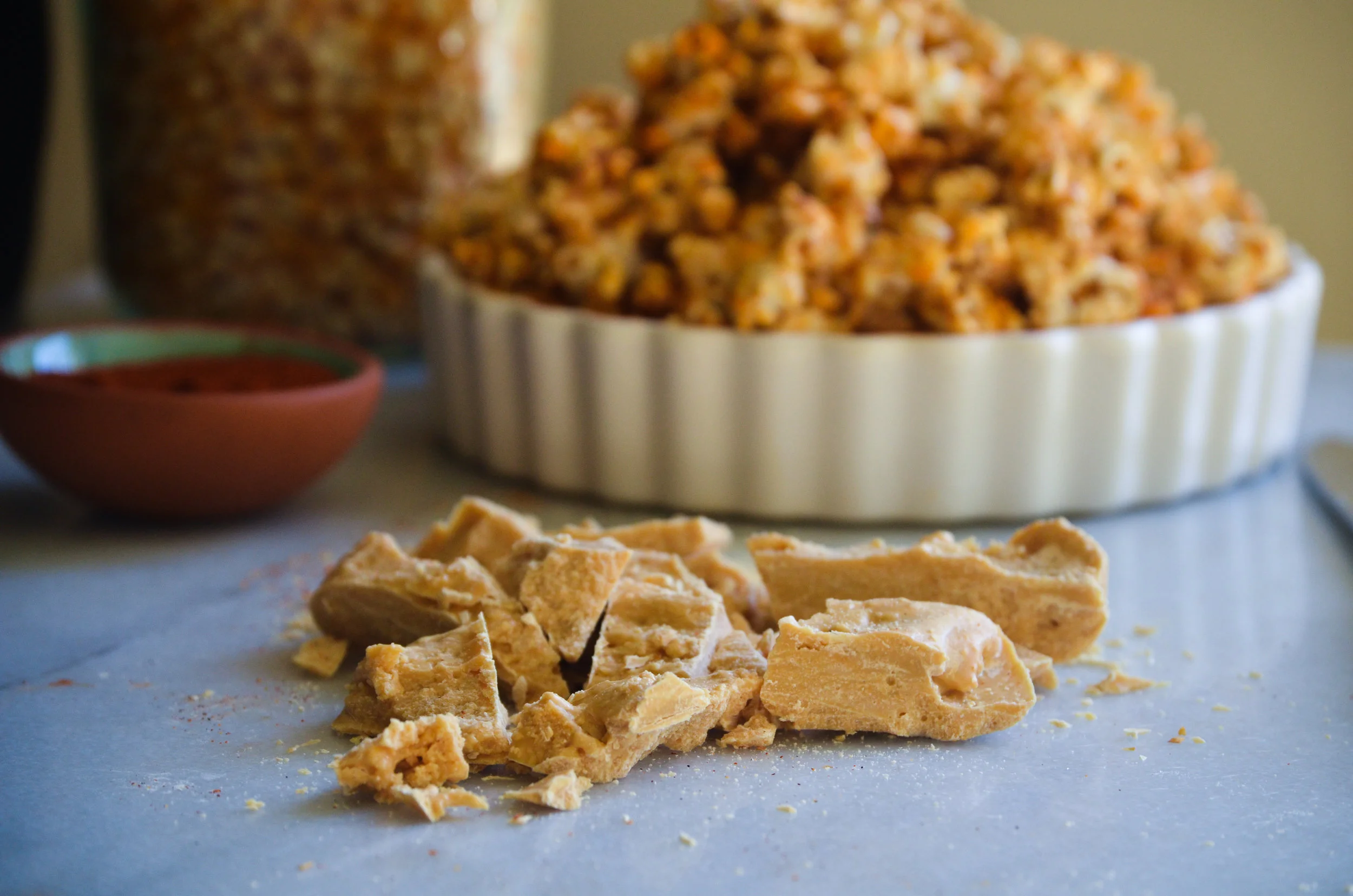 Caramelized White Chocolate Red Chile Popcorn