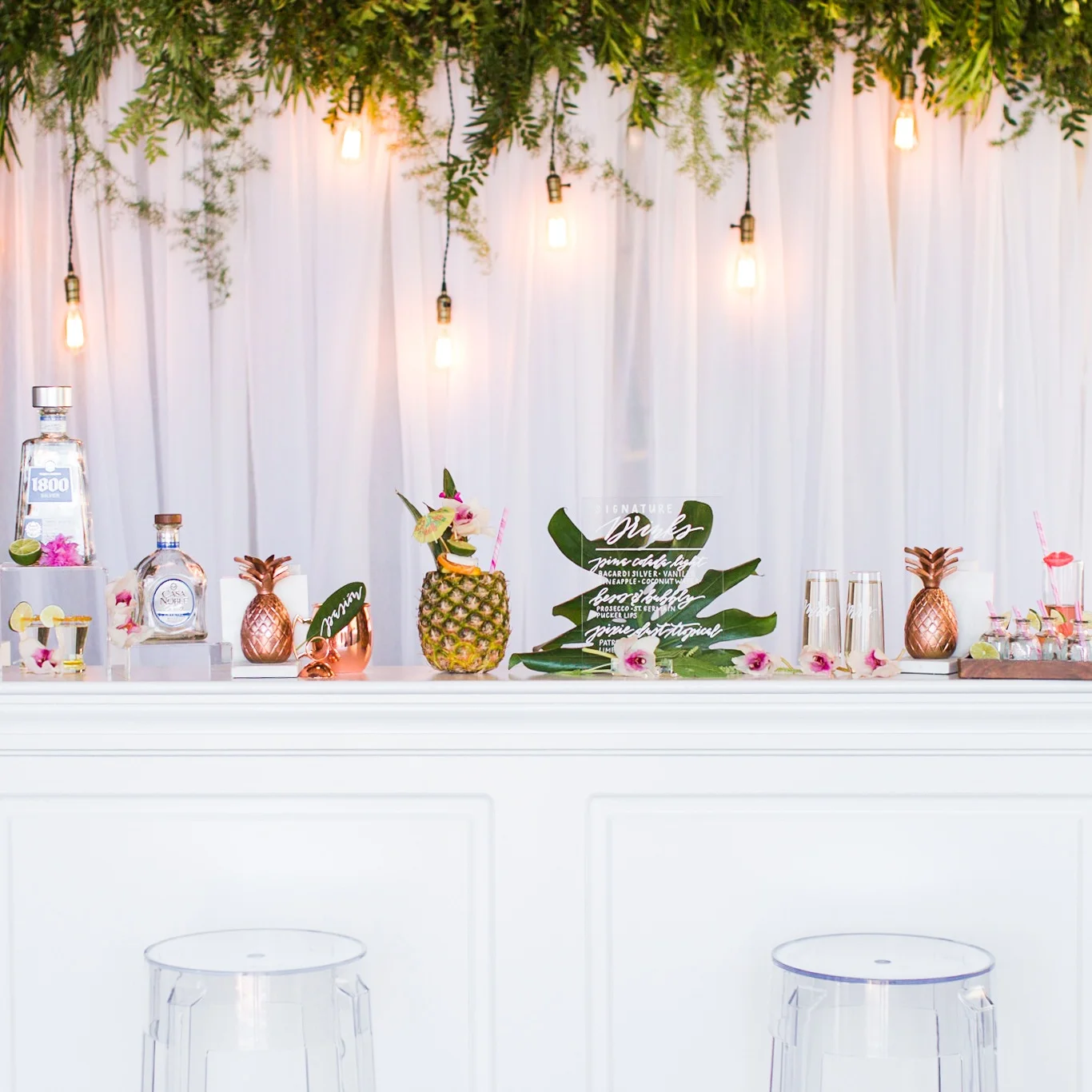 Tropical+Warehouse+Wedding+-+Shaina+Lee+Photography-477.jpg