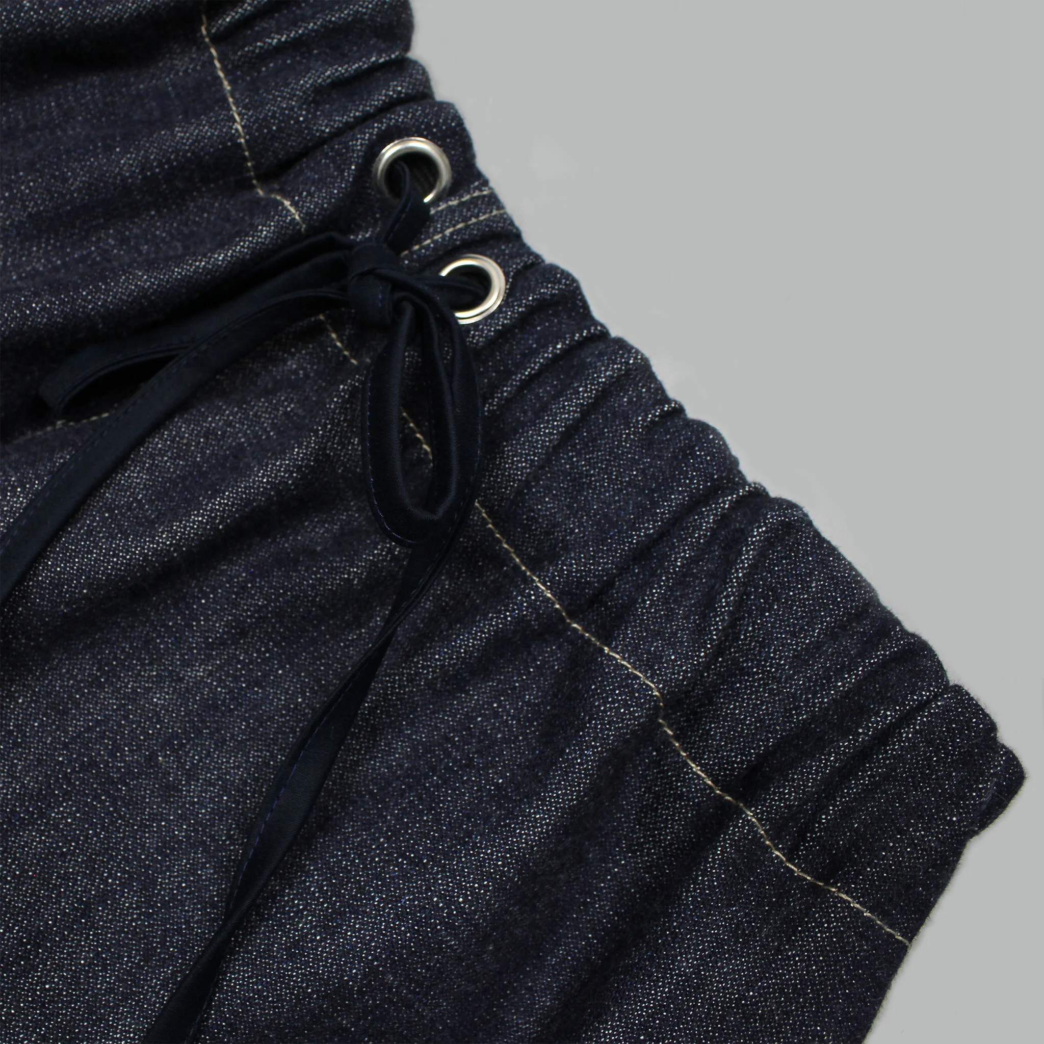 Koon-Jeans-Detail2.jpg