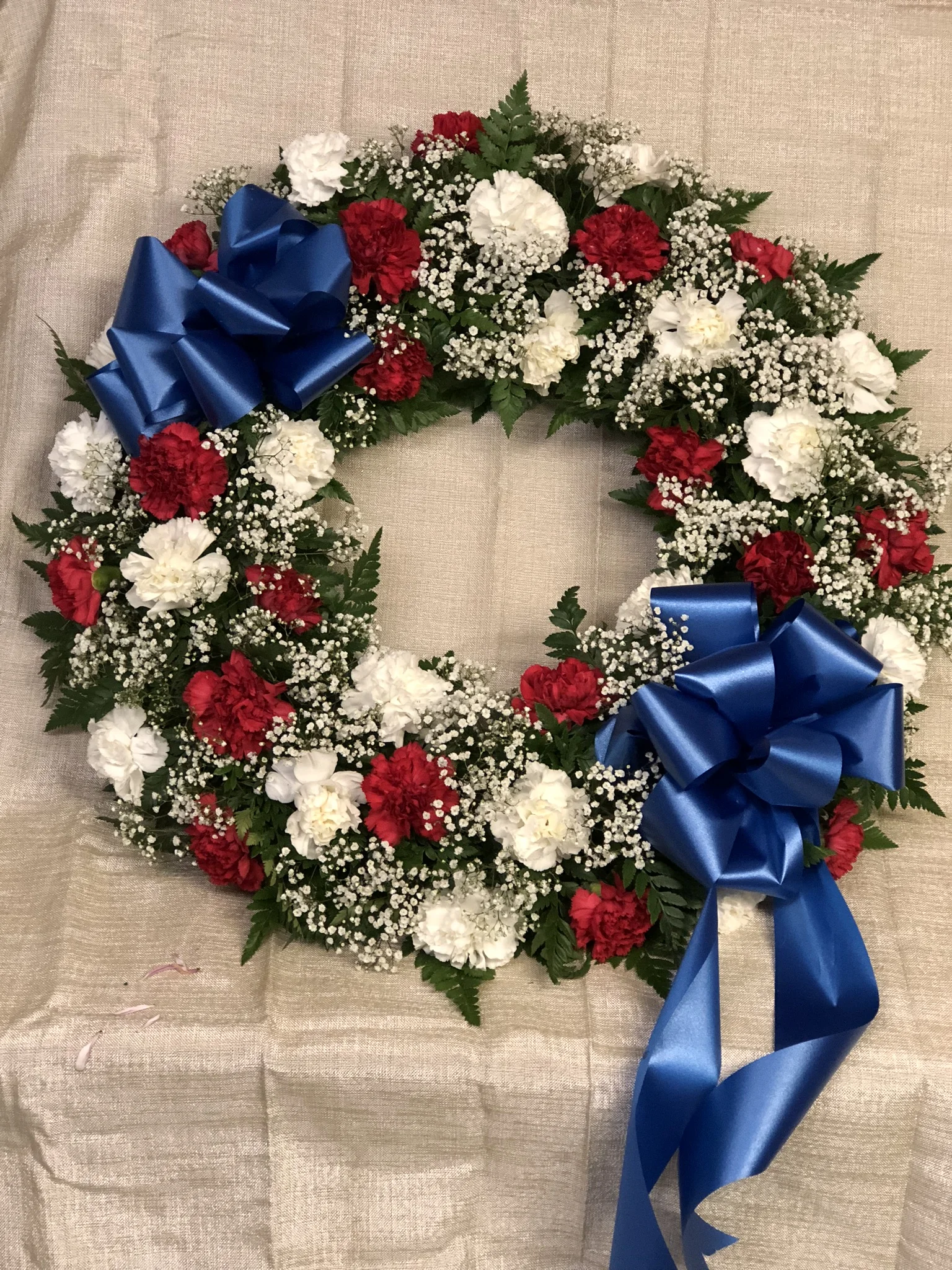 Wreaths — Jan's Flowers & Gifts