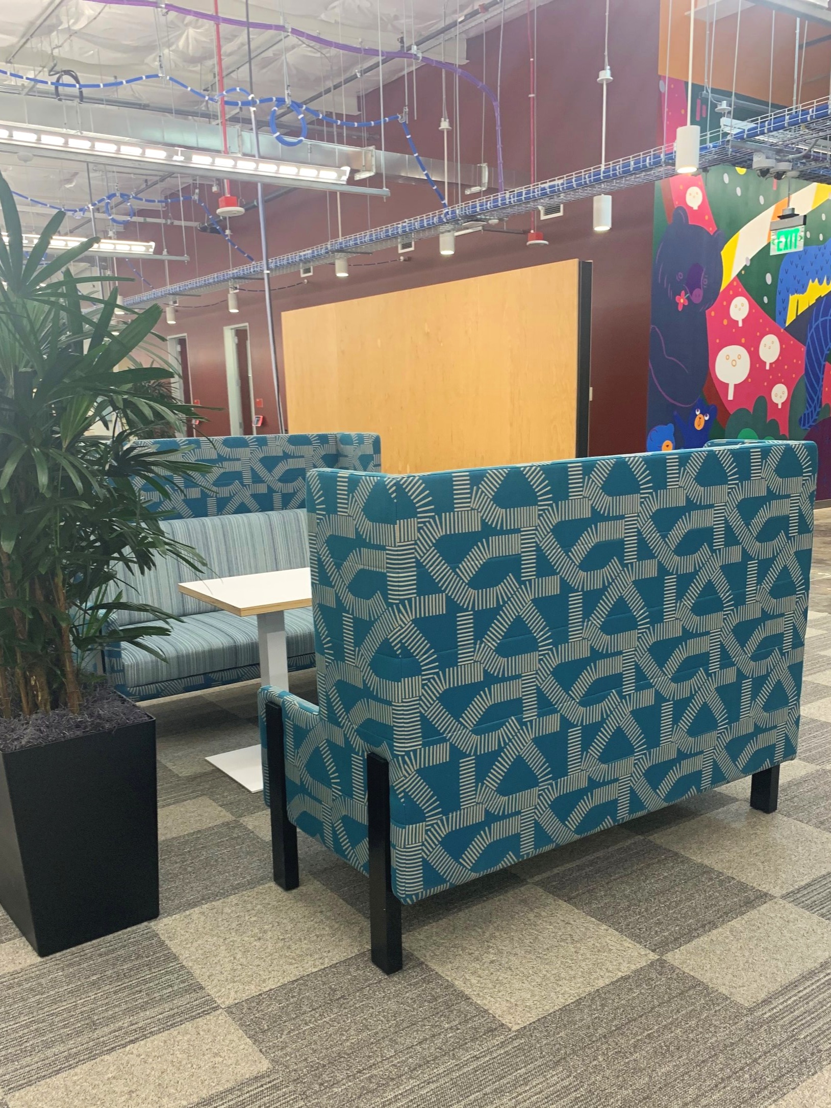 lapeer — Avenue Furniture