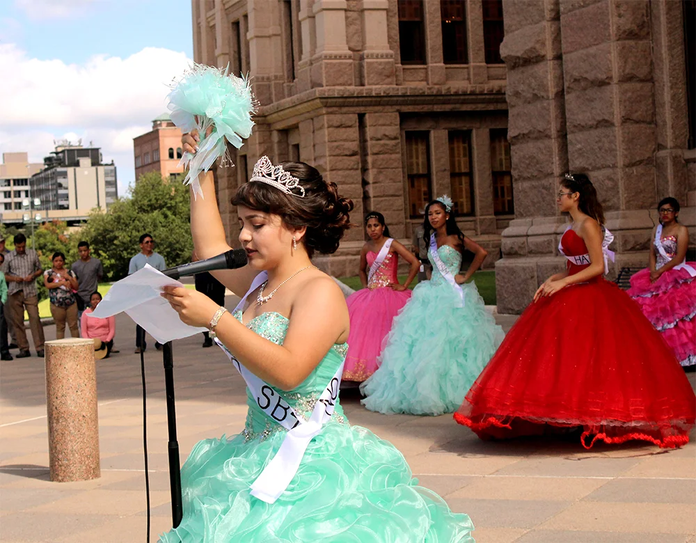 Quinceanera_Teal.jpg
