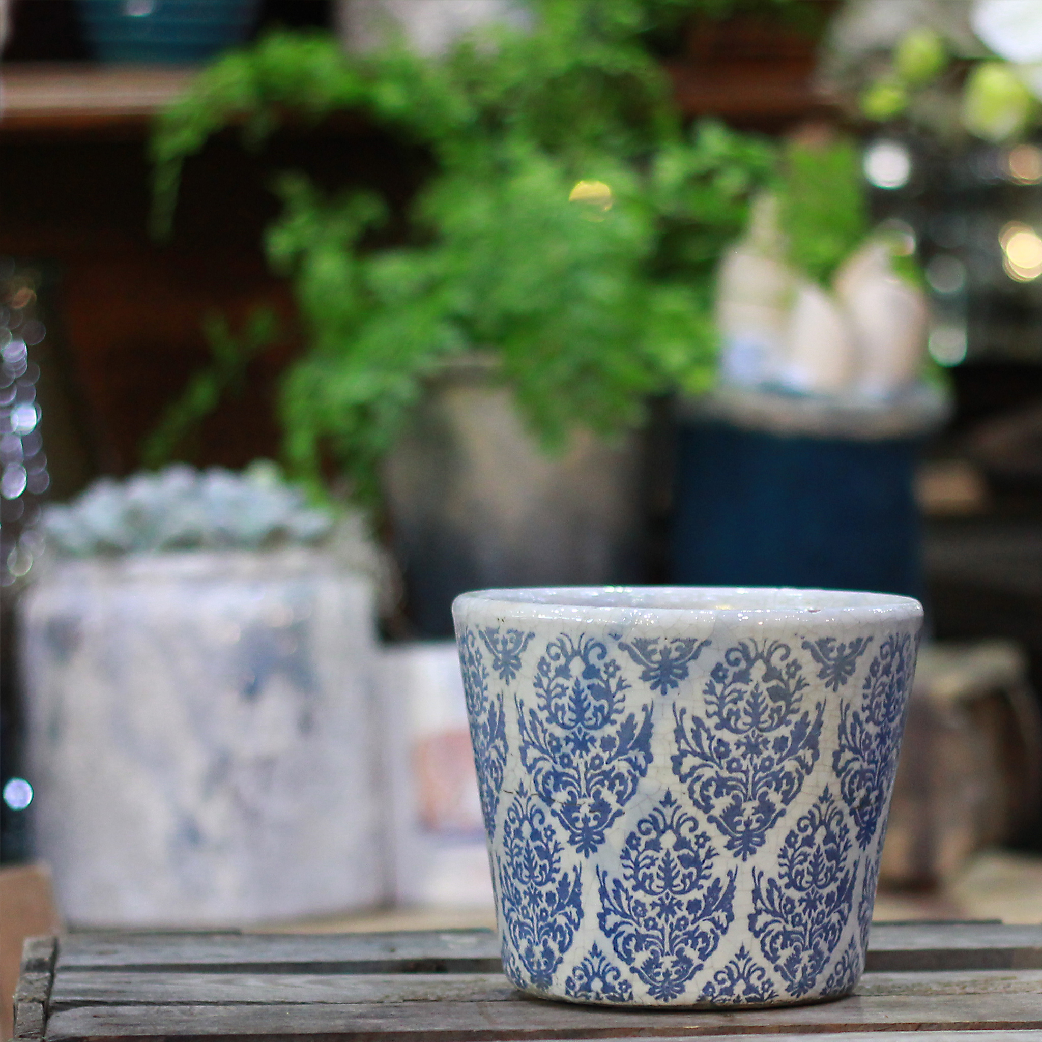OS_DutchPots_Patterned_3Sq_2048px.jpg