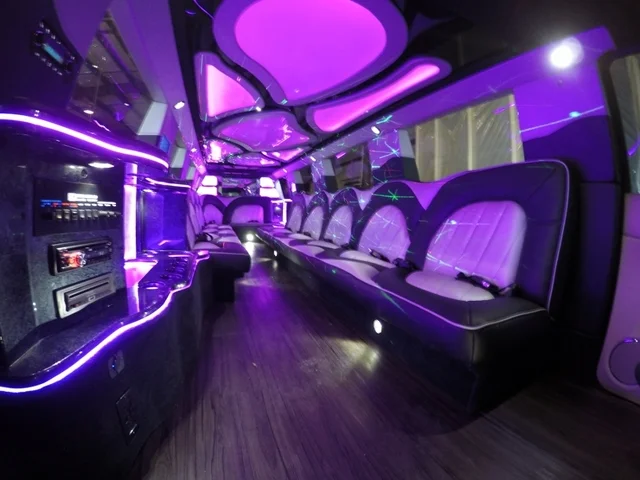 200 INCH LIMOUSINE