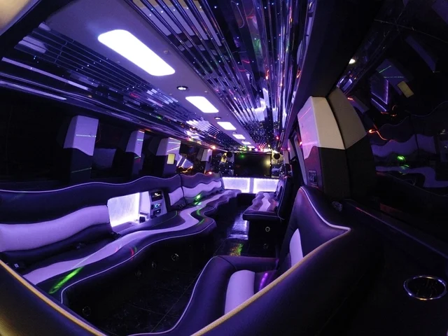 WRAP AROUND SEATING LIMO 